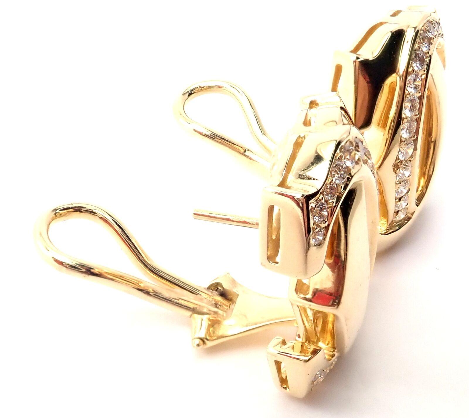 Cartier Penelope Double C Diamond Large Yellow Gold Earrings In Excellent Condition For Sale In Holland, PA