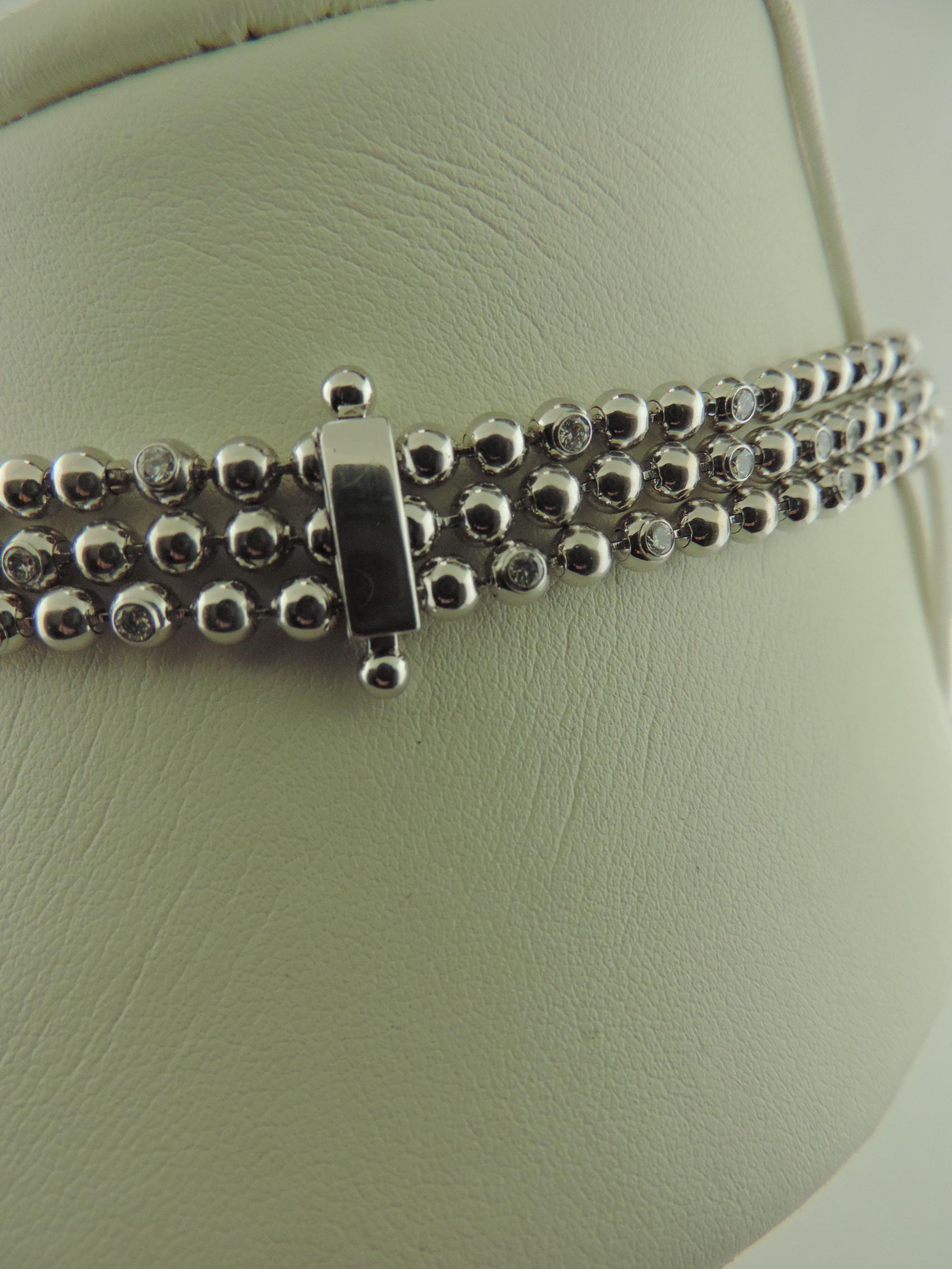 Round Cut Cartier Perles De Diamantes 18 Karat White Gold Choker Necklace For Sale