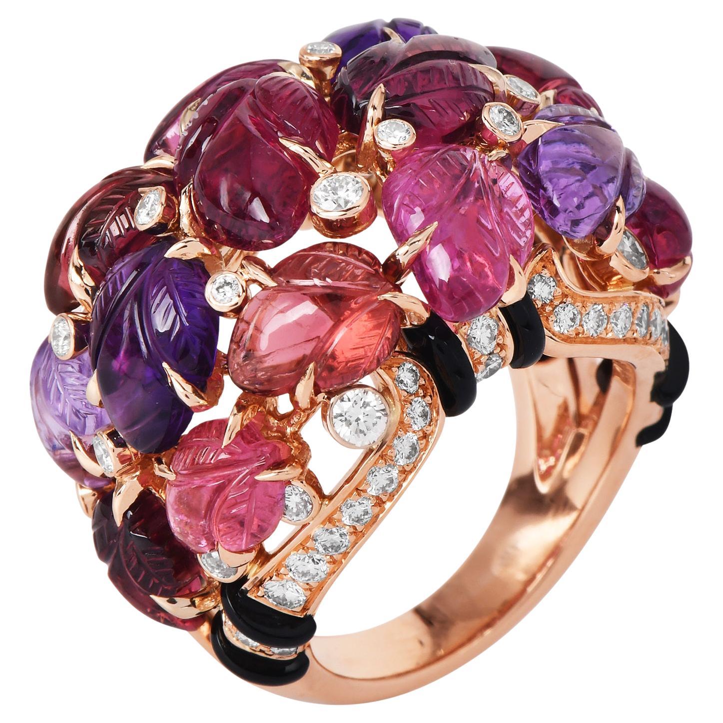 Rare Cartier Franch Pierrs Gravees rose gold 18k gold with Rubelite, Amethyst, garnet Diamond Onyx Cocktail  Ring Size 53

Elevate your jewelry collection with the Cartier Engraved Gemstone Dome Ring, a stunning piece that features a lavish
