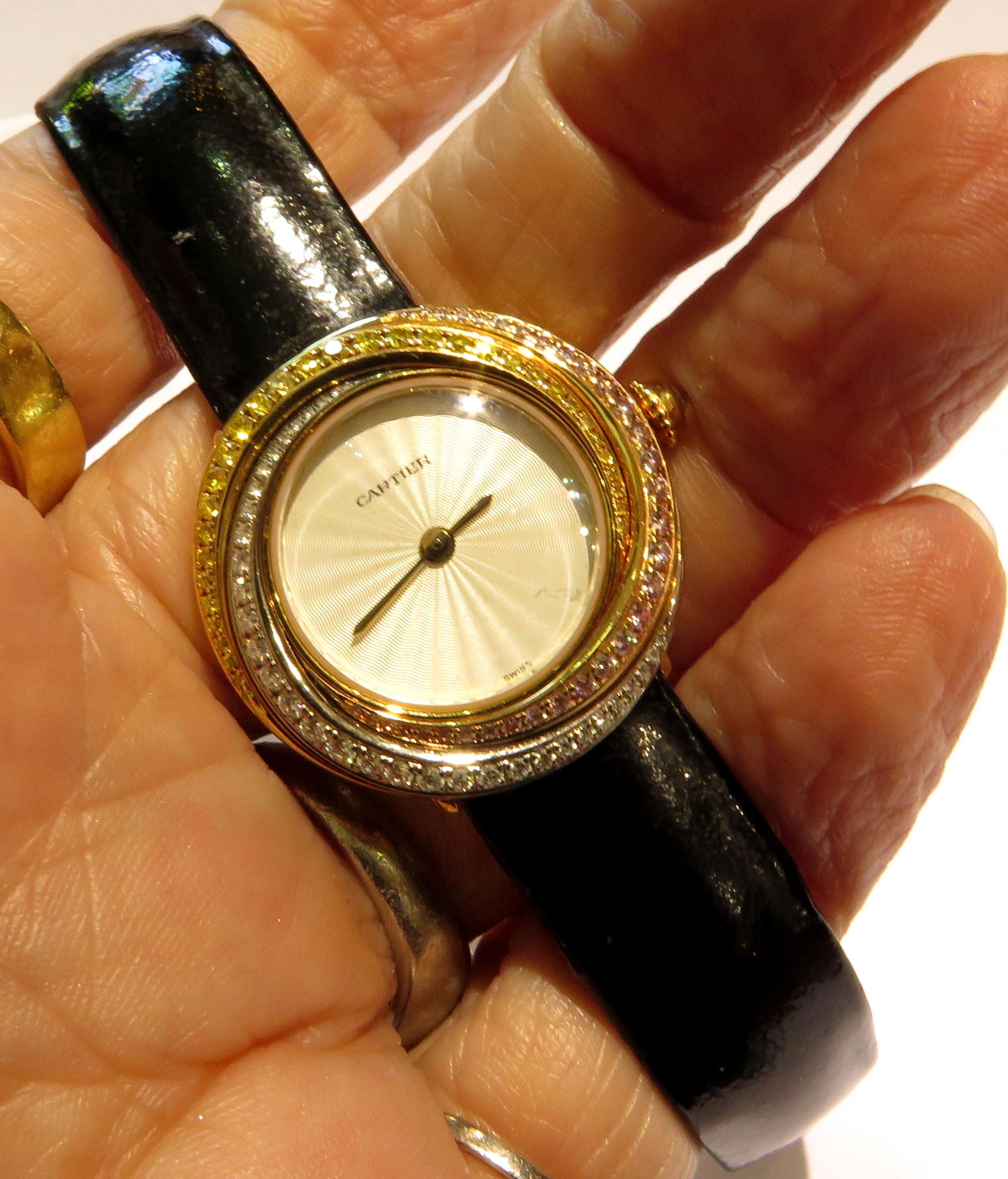 Cartier Pink White Yellow Diamonds and Gold Trinity Collection Quartz Watch For Sale 2