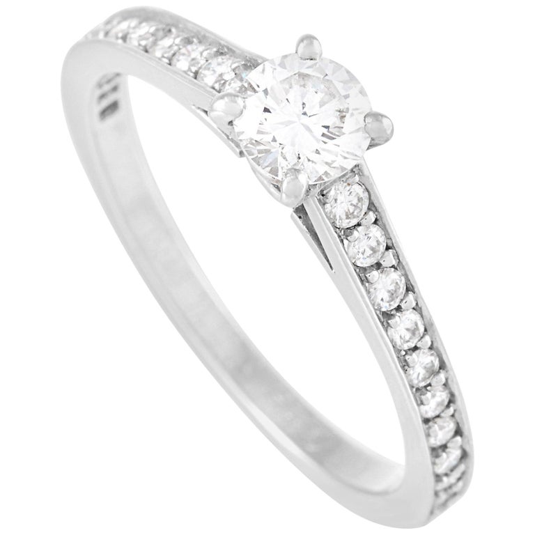 Cartier Bague de fiançailles solitaire en platine avec diamant de 0,49  carat En vente sur 1stDibs