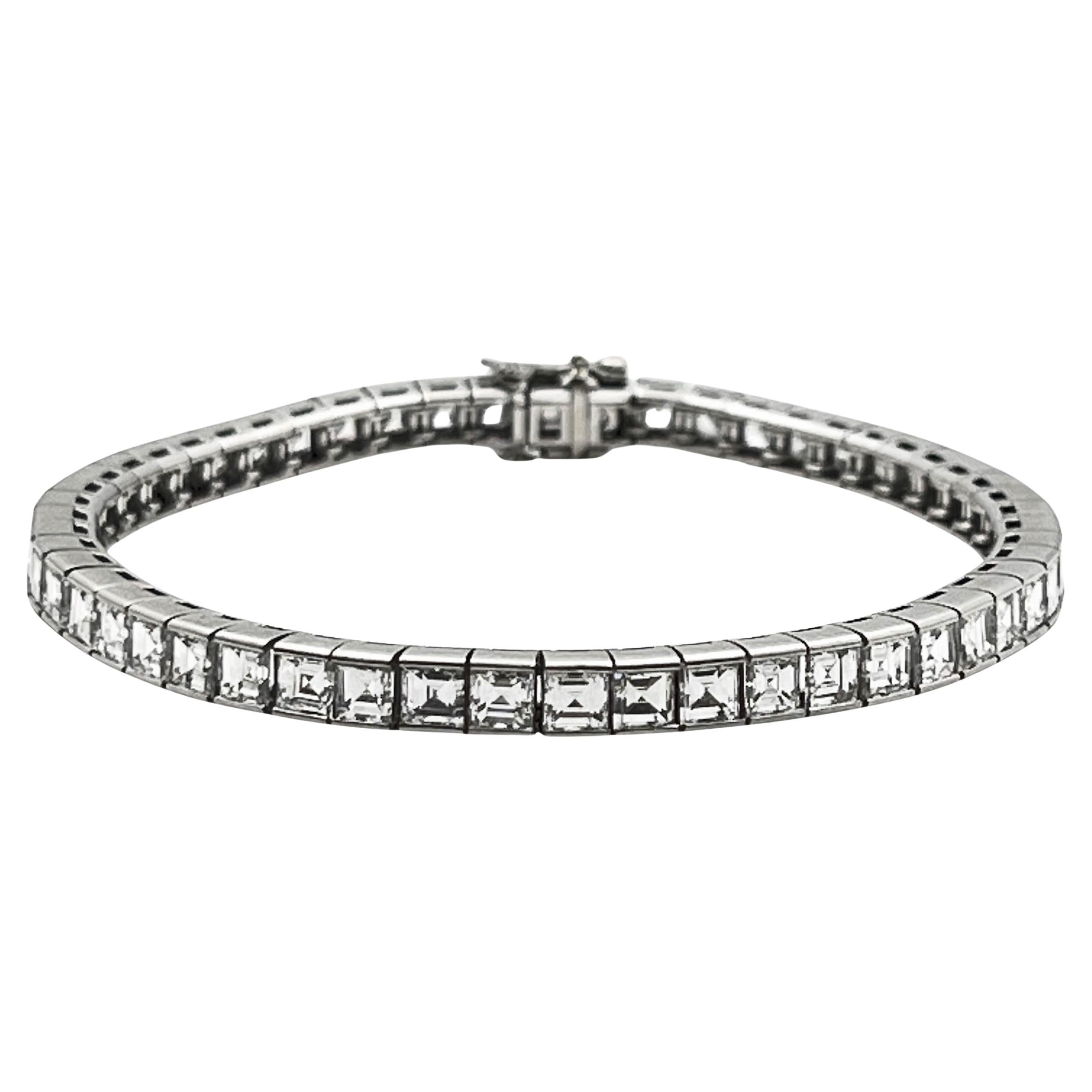 Art déco Bracelet ligne droite en platine et diamants de Cartier en vente