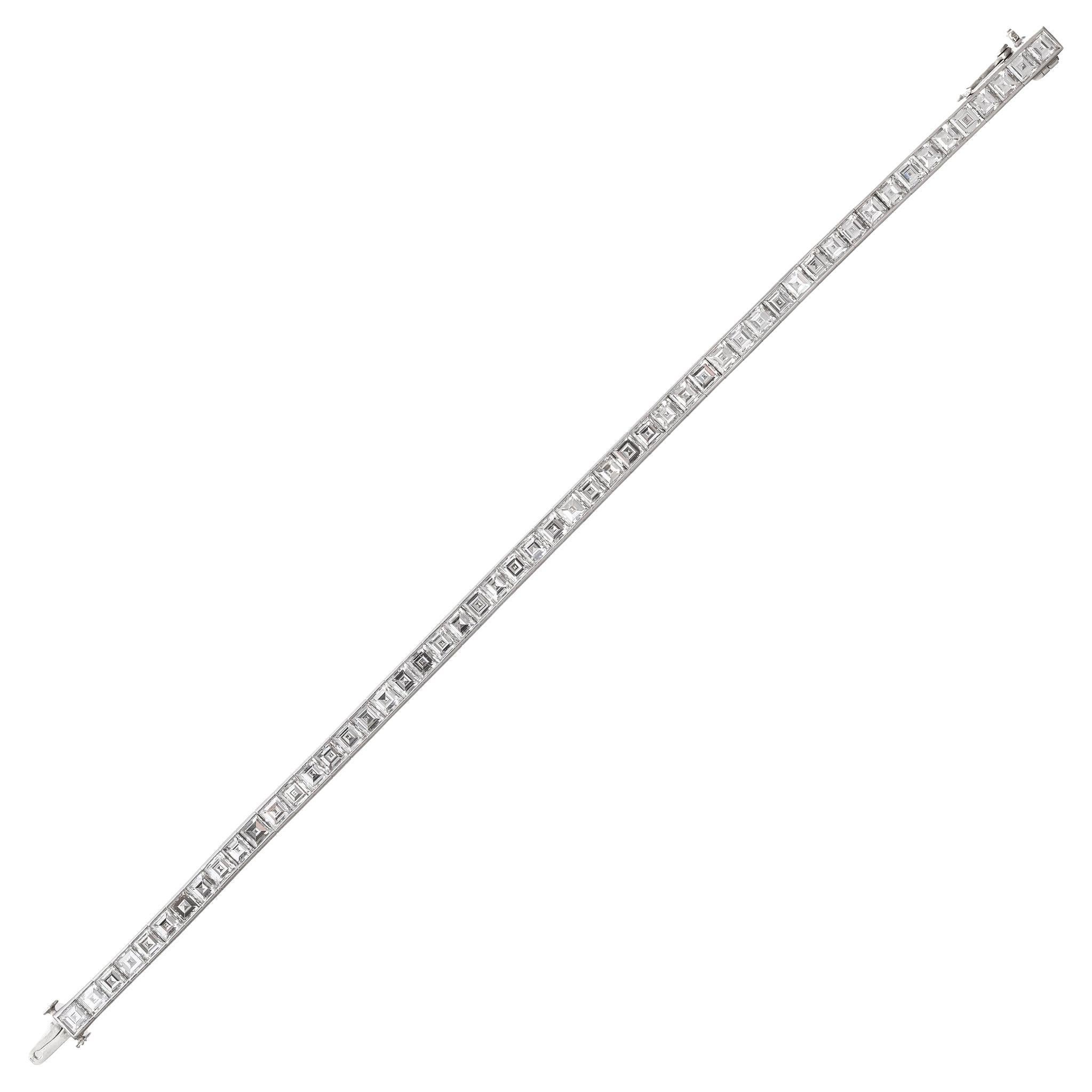 Cartier Bracciale dritto con diamanti in platino