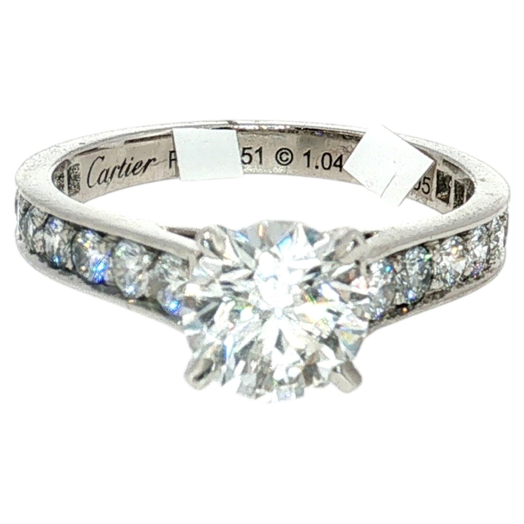 Bague de fiançailles Cartier en platine, sertie de diamants ronds de 1,64 carat, classés F-VVS1 par le GIA