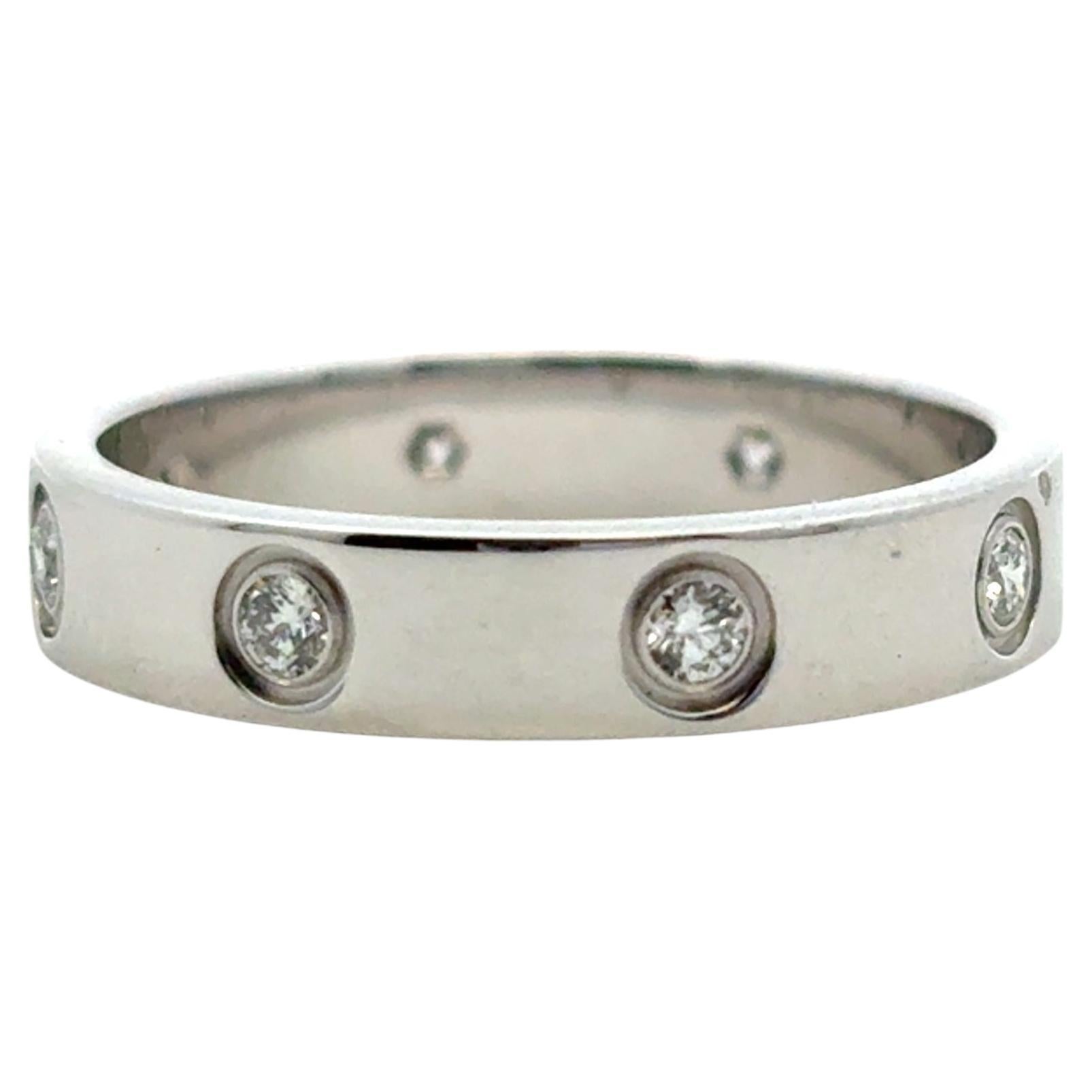 Anillo de amor Cartier de platino talla 63