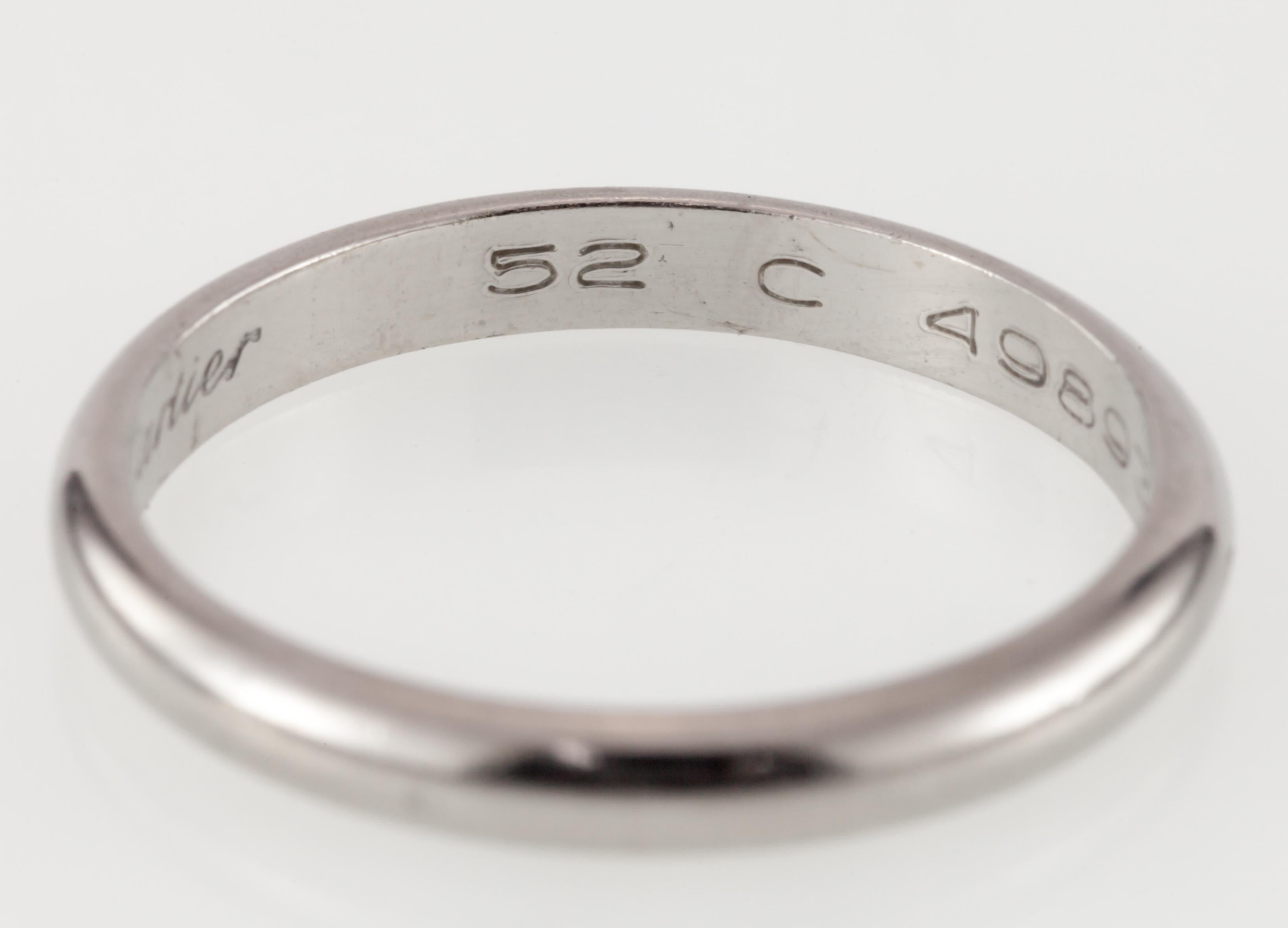 Women's or Men's Cartier Platinum Plain Wedding Band, Size 52 (US Size 6), 2 mm. For Sale