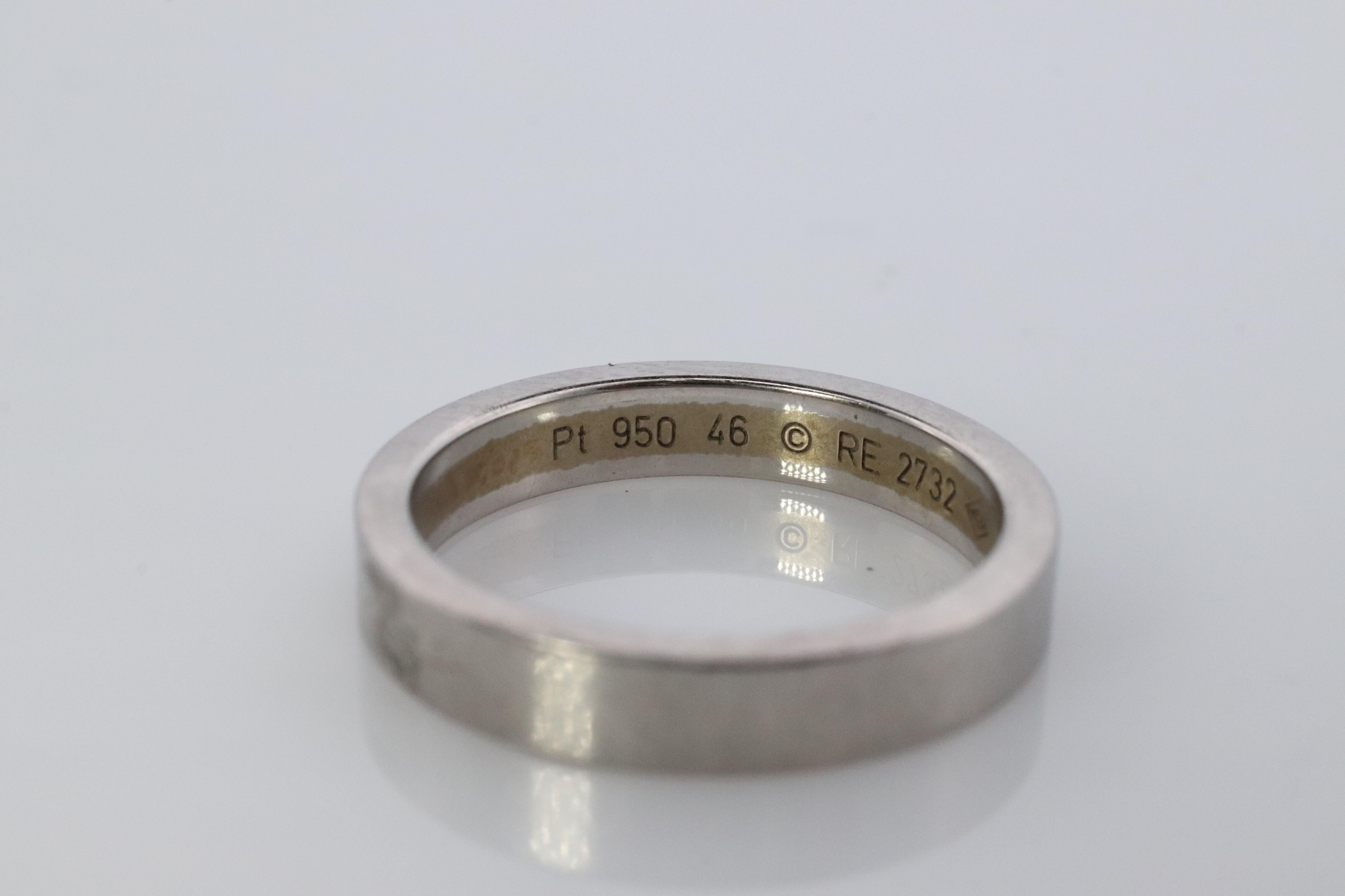 CARTIER Platinum  Ring. Cartier Diamond Signature Bezel 3mm Band. In Good Condition In Port Charlotte, FL