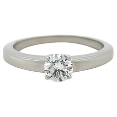Cartier Bague solitaire en platine 0,40 carat