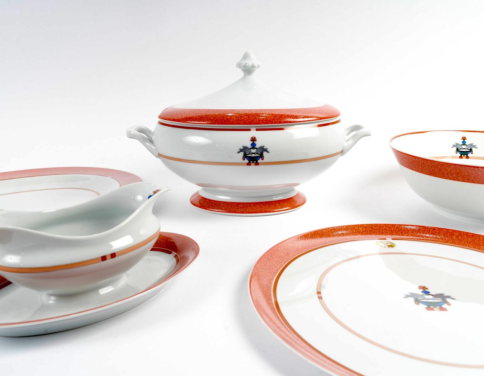 Cartier - Porcelain Tableware Maison Venitienne 65 Pieces New in Boxes For Sale 9