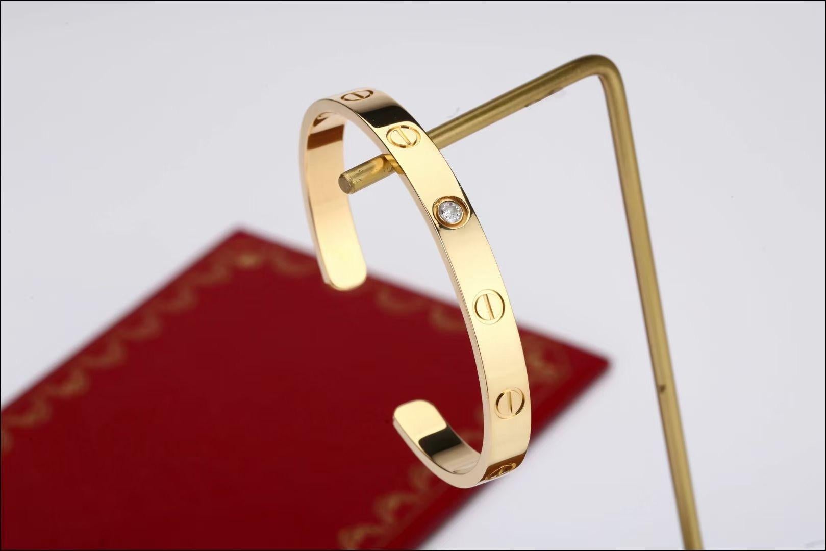 pre owned cartier love bracelet yellow gold