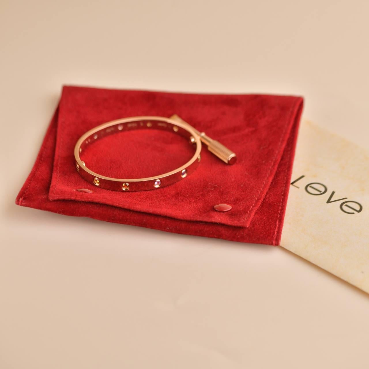 SKU	33301438
Comes With	Full Set (Pouch + Card)
Date	2019
Model	B6036518
Serial Number	IH****
Metal	18k Rose Gold
Stones	Sapphire, Amethyst, Tsavorite, Orange Garnet
Weight	Approximately 31.33 g
Condition	Excellent
Other Info	Diameter: Approximately