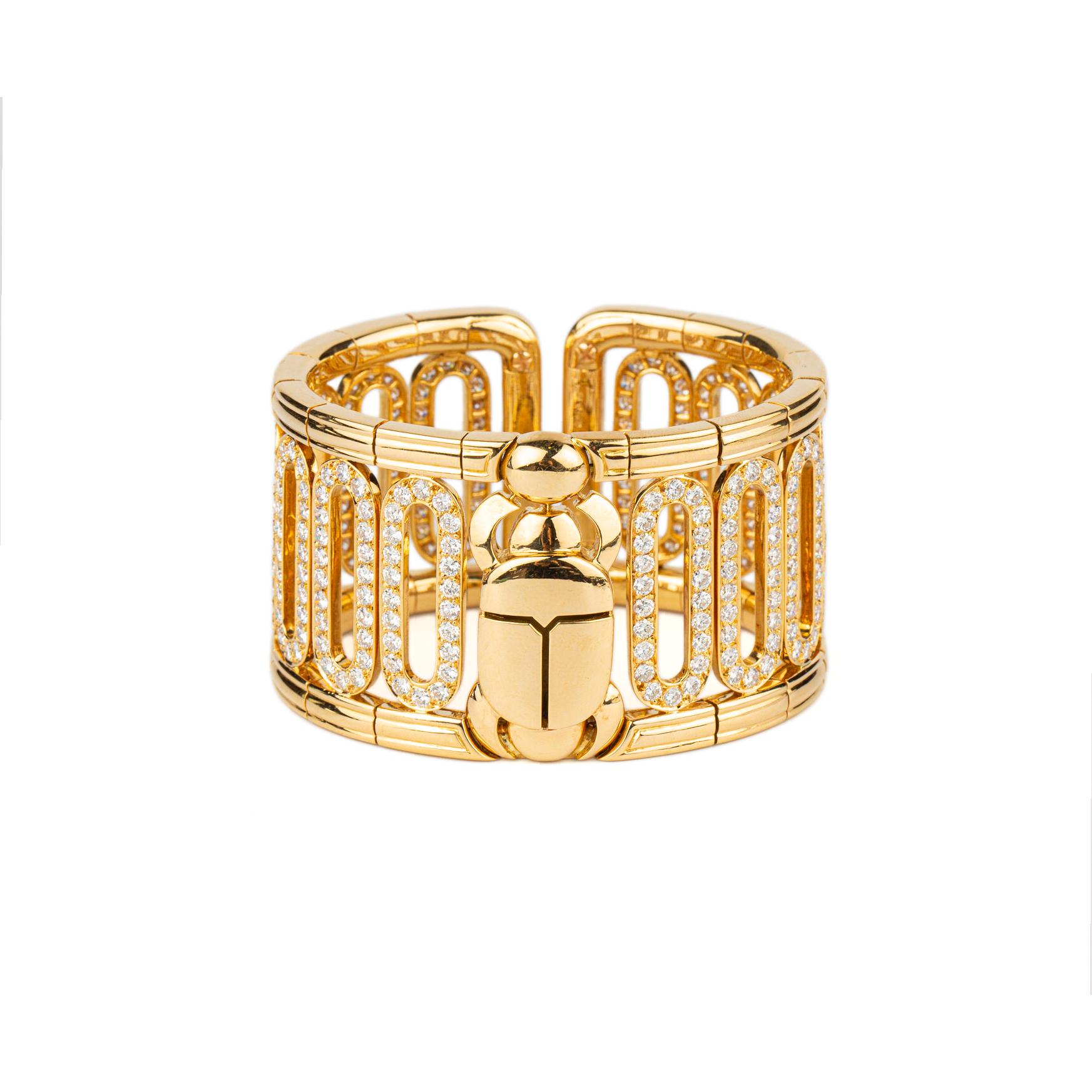 Cartier Rare Egyptian Revival Gold Diamond Set In Excellent Condition In New York, NY