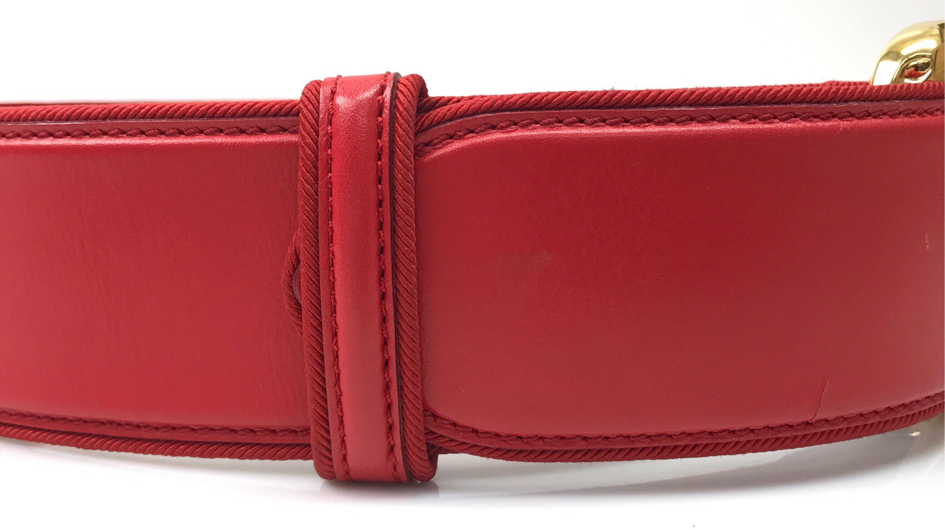 CARTIER Red Thick Belt w/ Gold Jaguar Clasp In Good Condition In West Palm Beach, FL