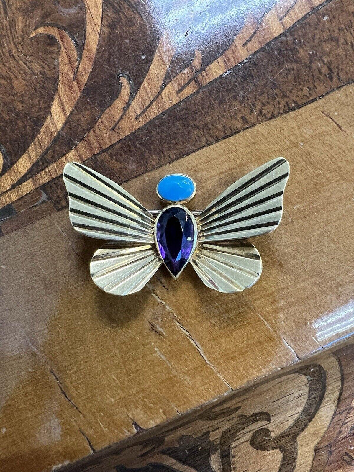 Cartier Retro 18k Gelbgold, Türkis & Amethyst Schmetterling Pin 1940s

Hier haben Sie die Chance, eine wunderschöne Designernadel mit hohem Sammlerwert zu erwerben. Wirklich ein tolles Stück zu einem tollen Preis! 

Einzelheiten:

Verleihen Sie