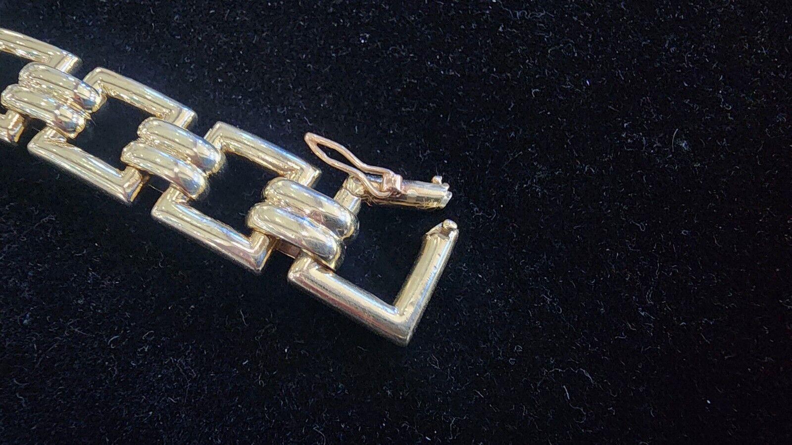 CARTIER Bracelet à maillons rétro des années 1940 en or jaune 14 carats avec boîte en vente 4