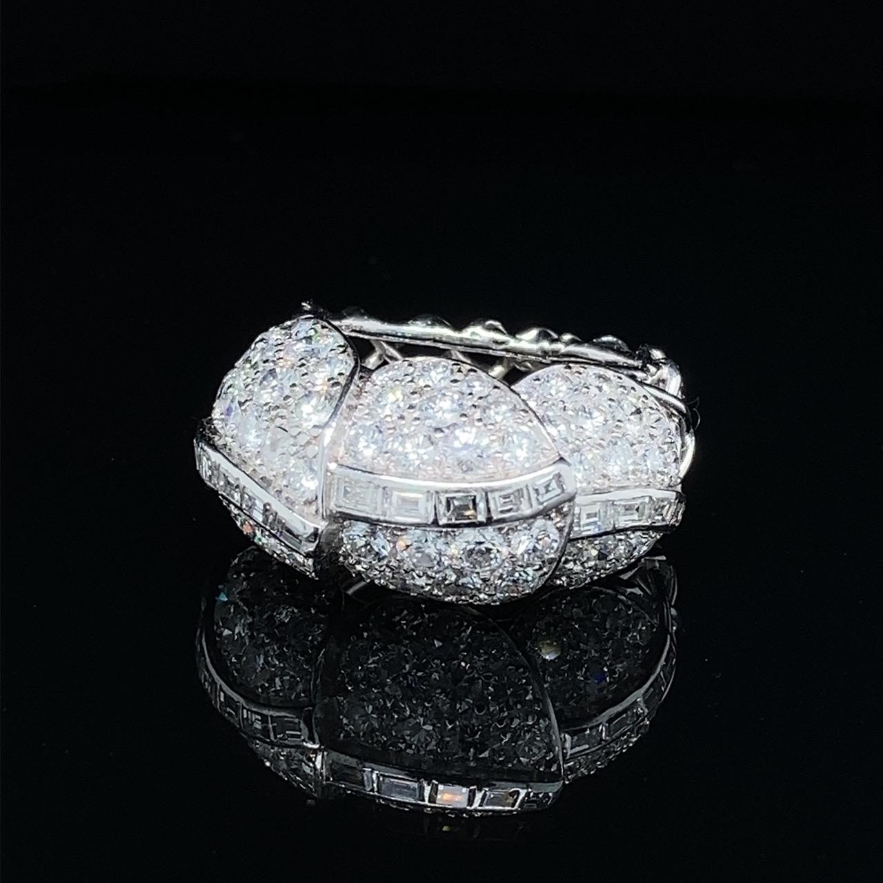 Cartier Retro Diamond Feathers Ring, ca. 1940s For Sale 2