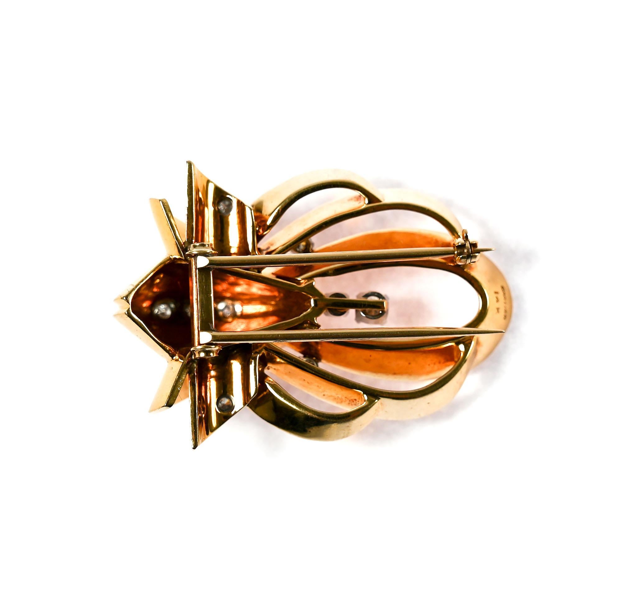 Cartier Retro Gold and Diamond Brooch In Excellent Condition For Sale In Darnestown, MD