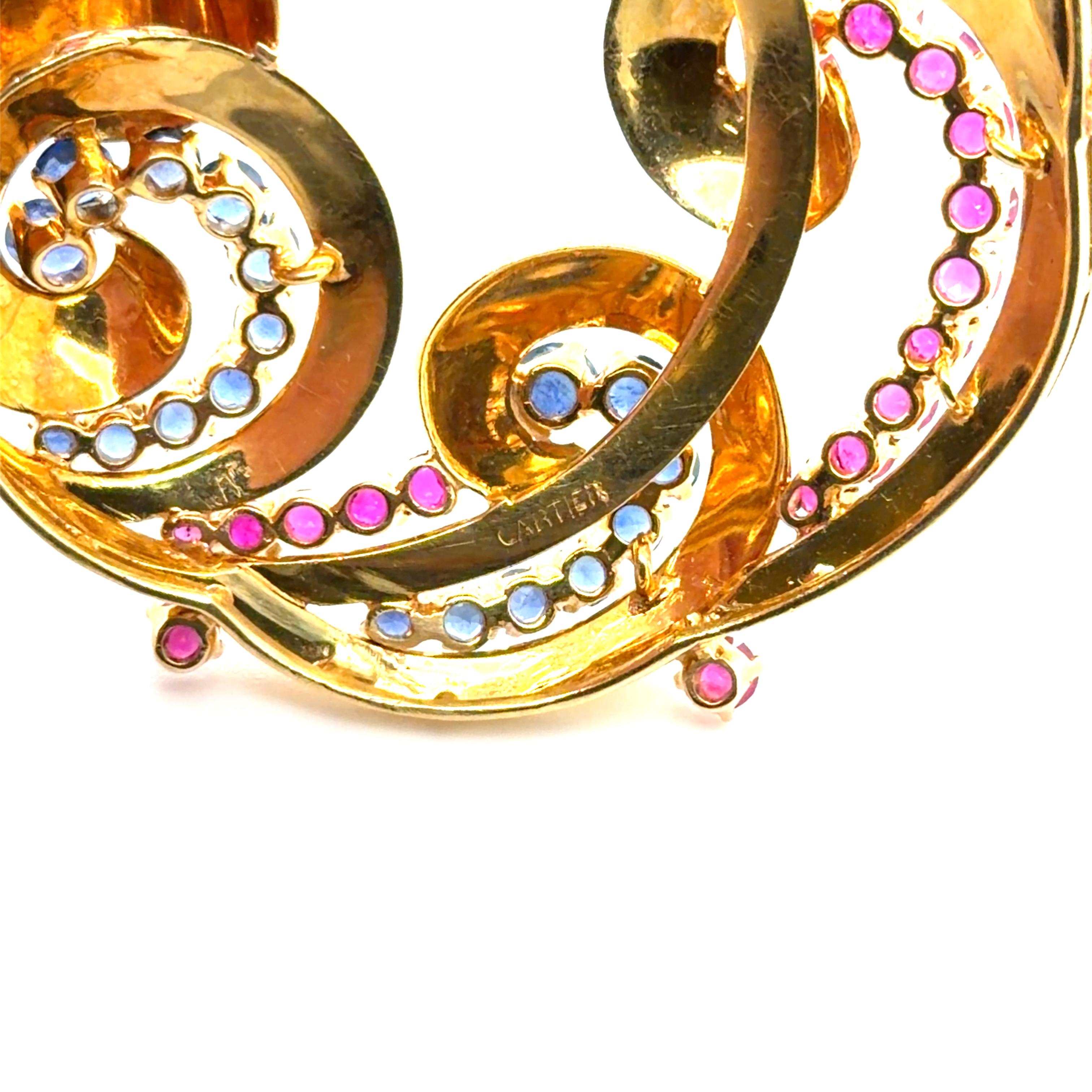 Donna Cartier Retro Ruby and Sapphire Pendant in vendita