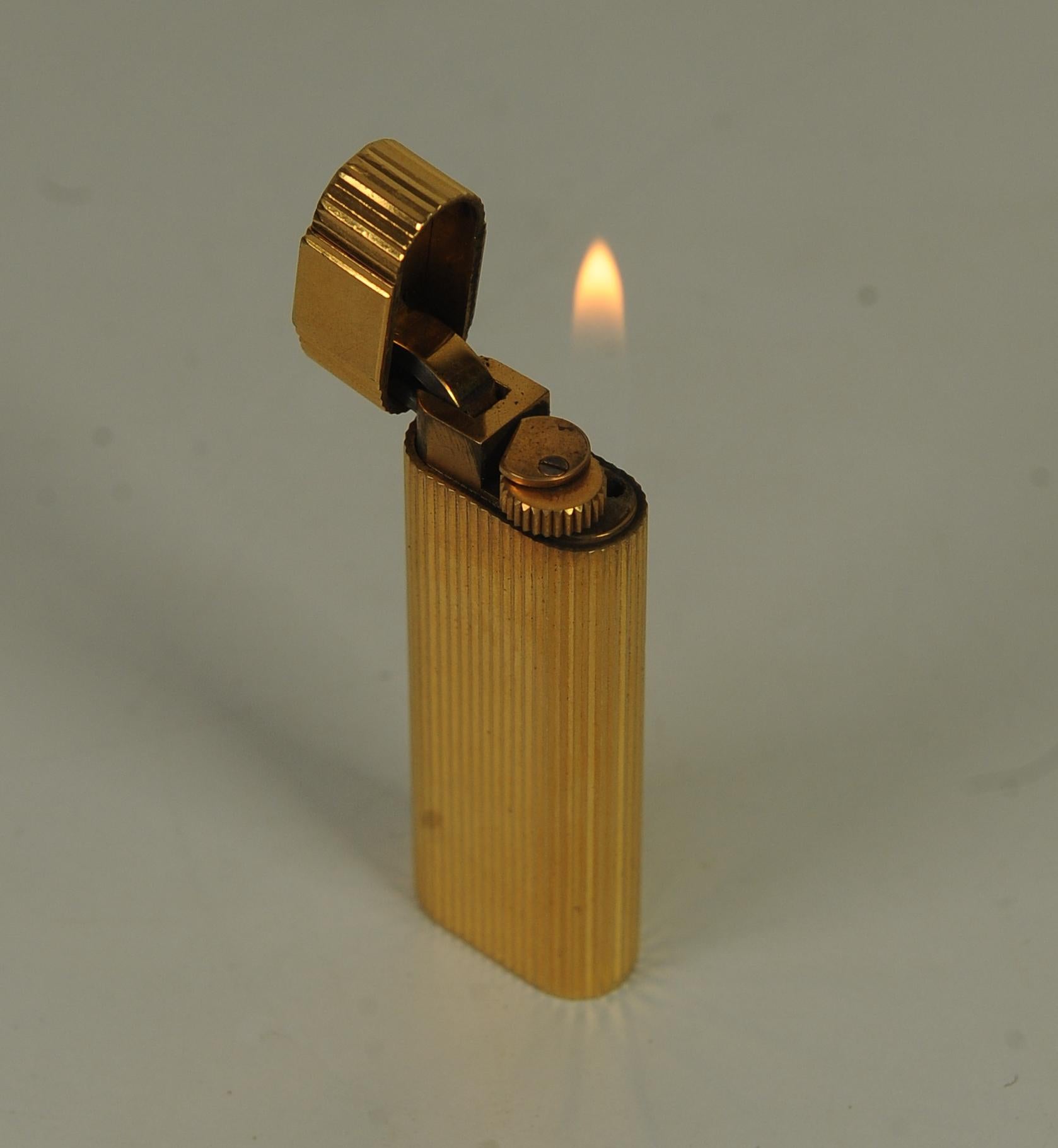 Cartier Ribbed 18ct Gold Plate Cigarette Lighter In Original Cartier Pouch 2