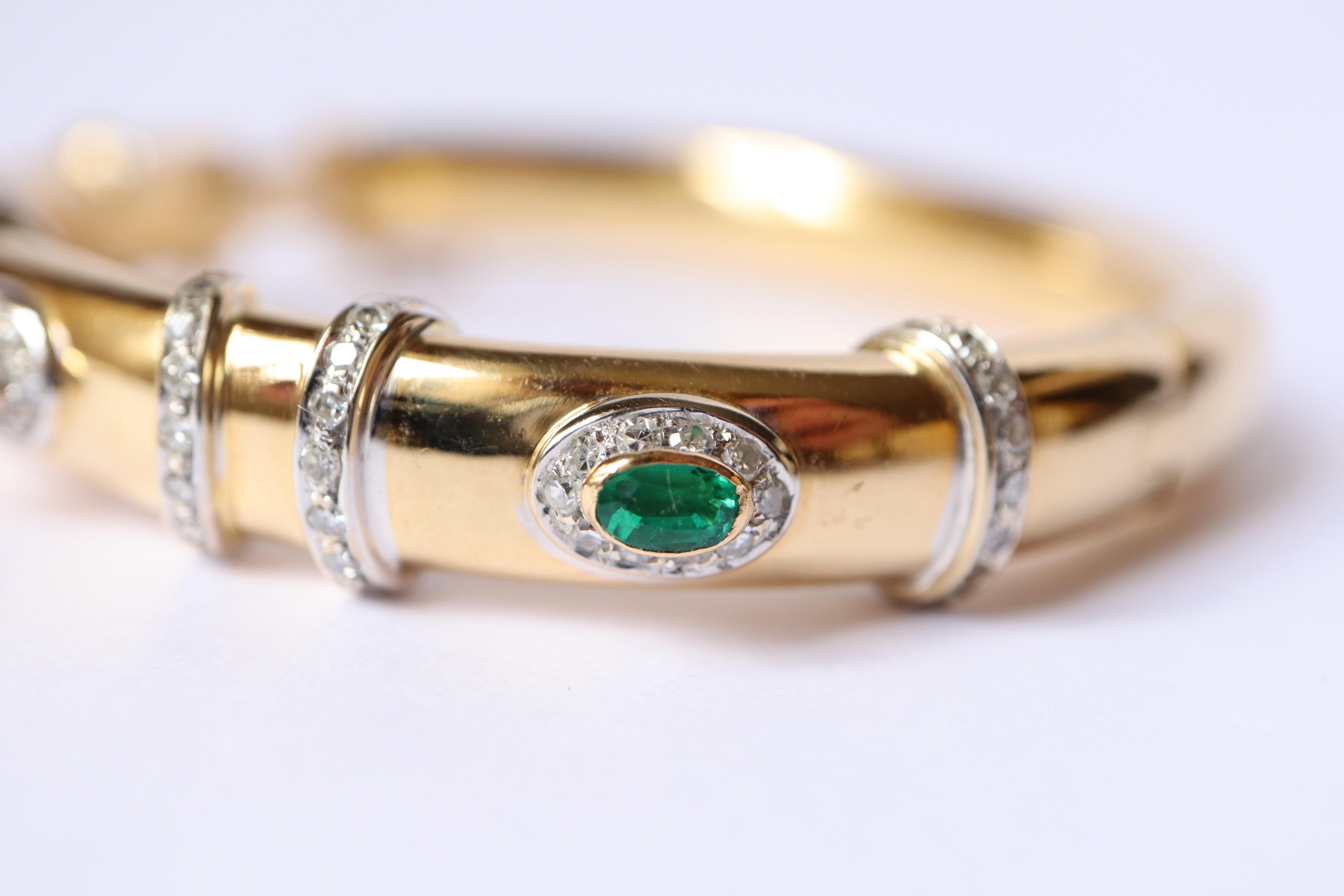 Cartier Rigid Emerald Bracelet 1960 in Yellow and White Gold 18 kt and Diamonds 10