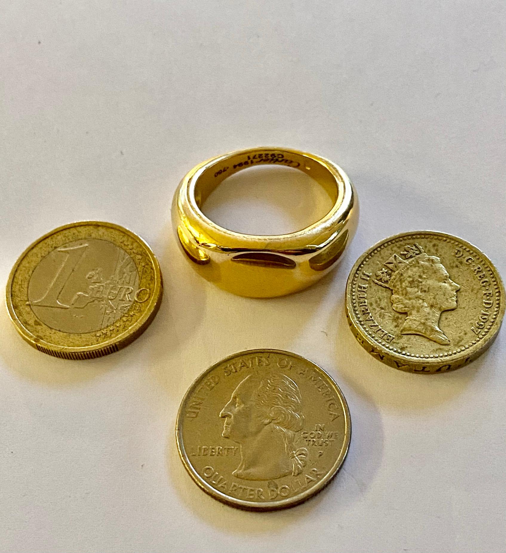 Women's or Men's Cartier Ring, 18 Karat Yellow Gold for Man, Signet Ring