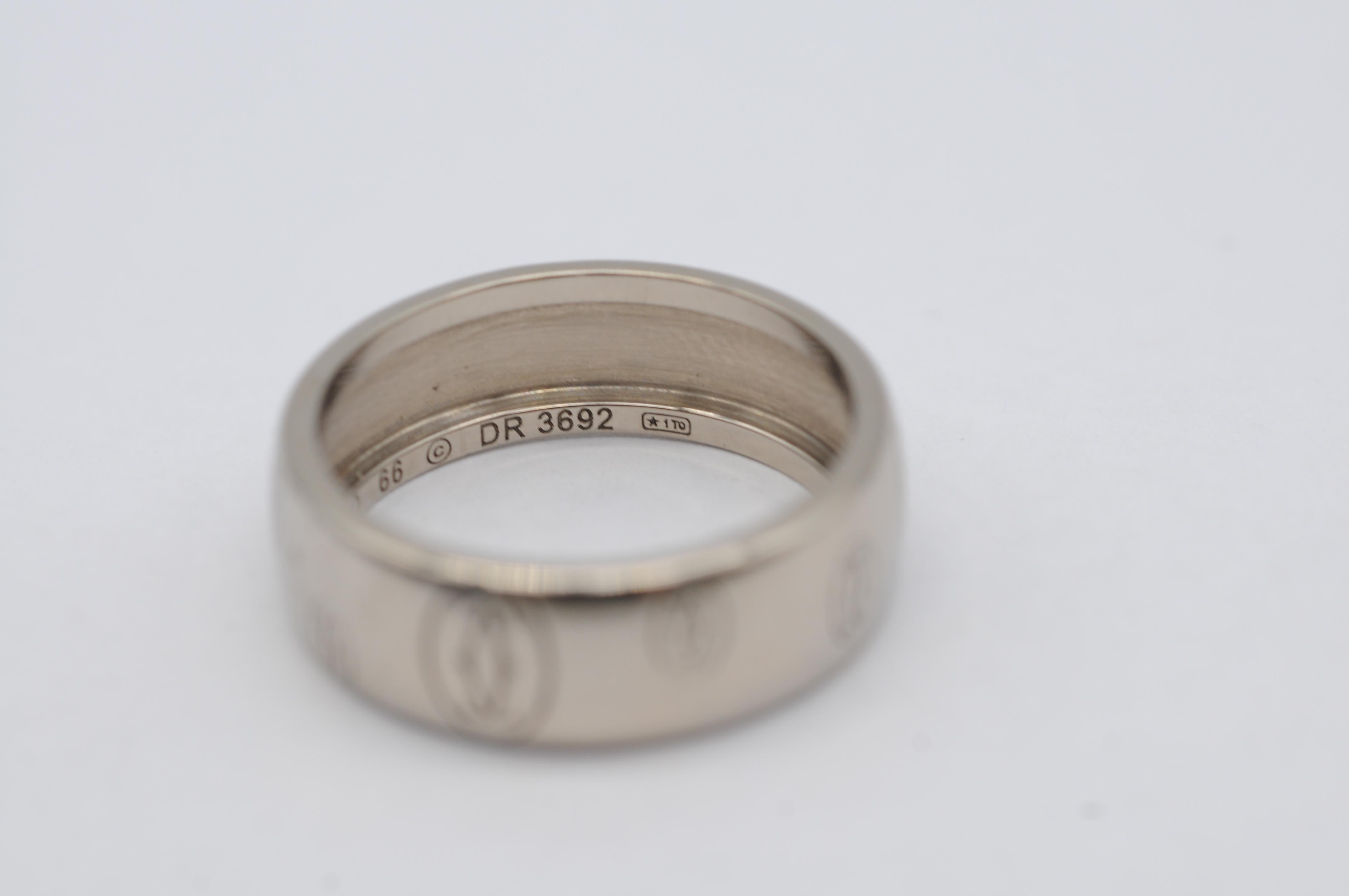 Women's or Men's Cartier ring in 18k white gold For Sale