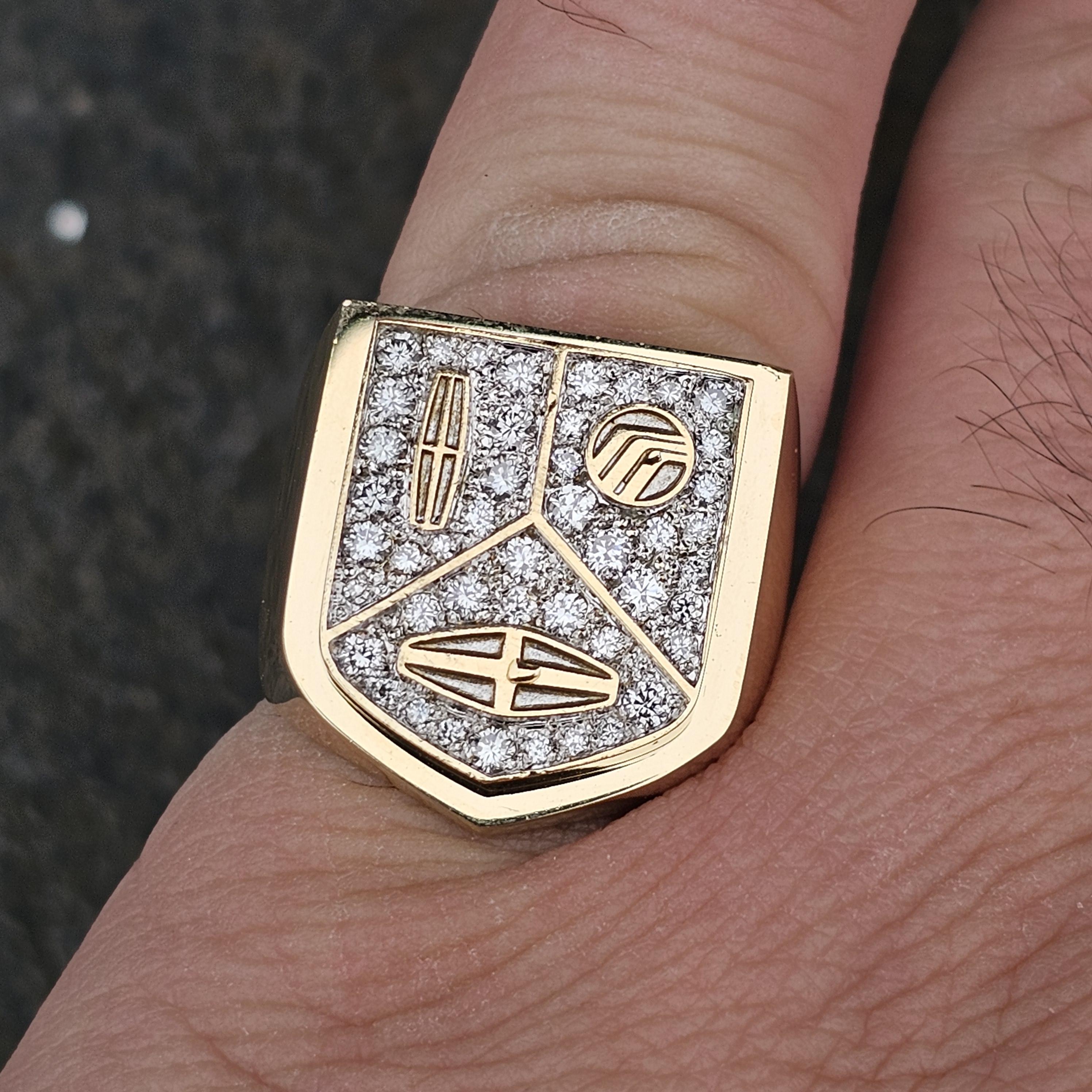 Round Cut Cartier Ring Lincoln Mercury Merkur Diamond Pinky Signet Mens 18k Yellow Gold 8 For Sale