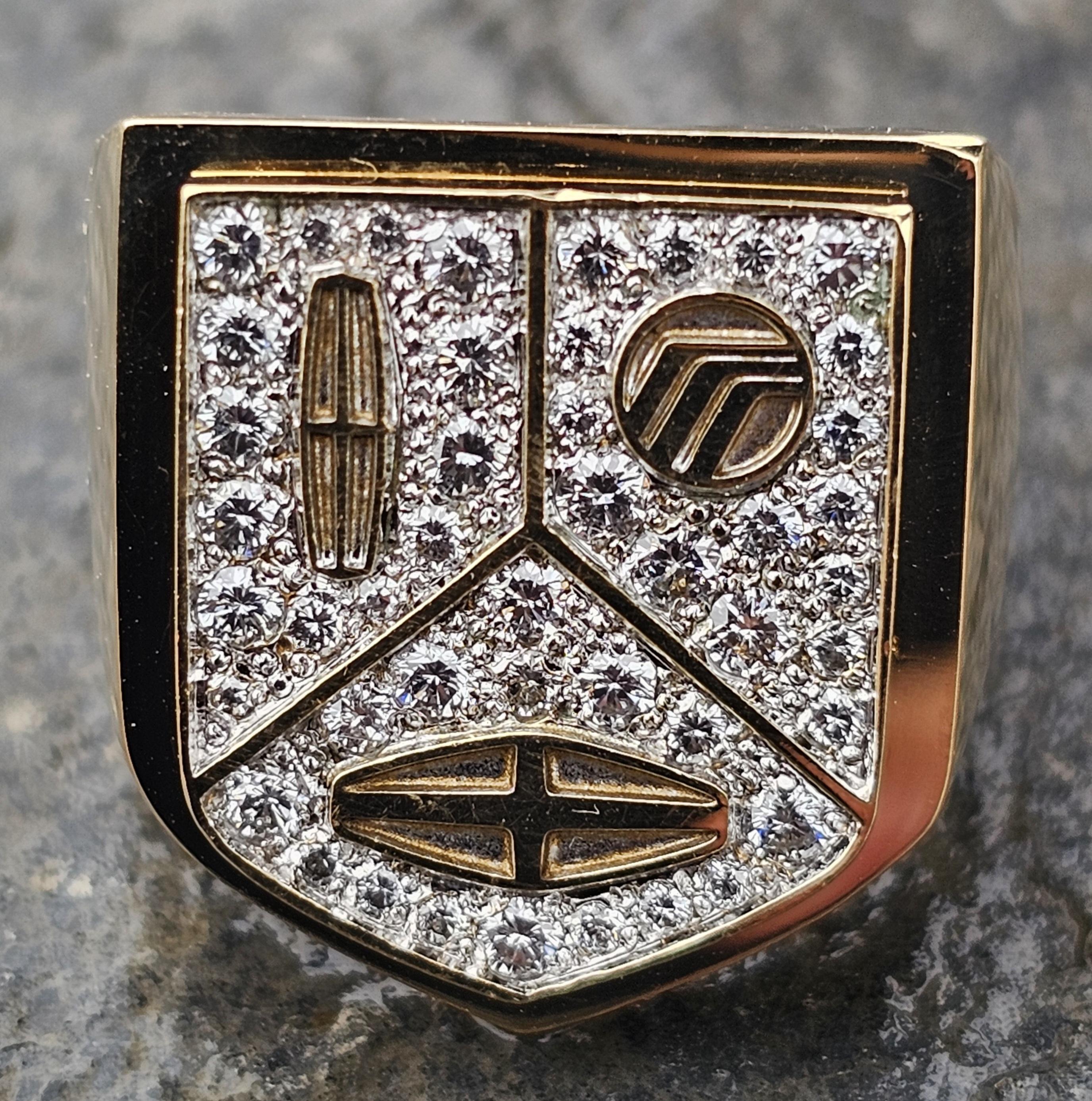 Cartier Ring Lincoln Mercury Merkur Diamond Pinky Signet Mens 18k Yellow Gold 8 For Sale 4