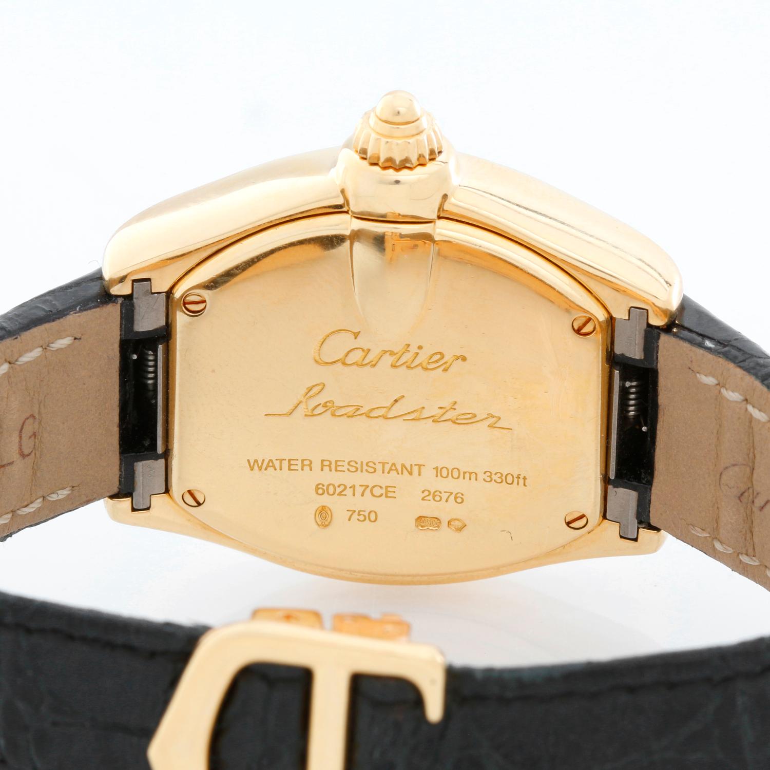 Cartier Roadster 18 Karat Yellow Gold Ladies Quartz Watch W62018Y5 In Excellent Condition In Dallas, TX