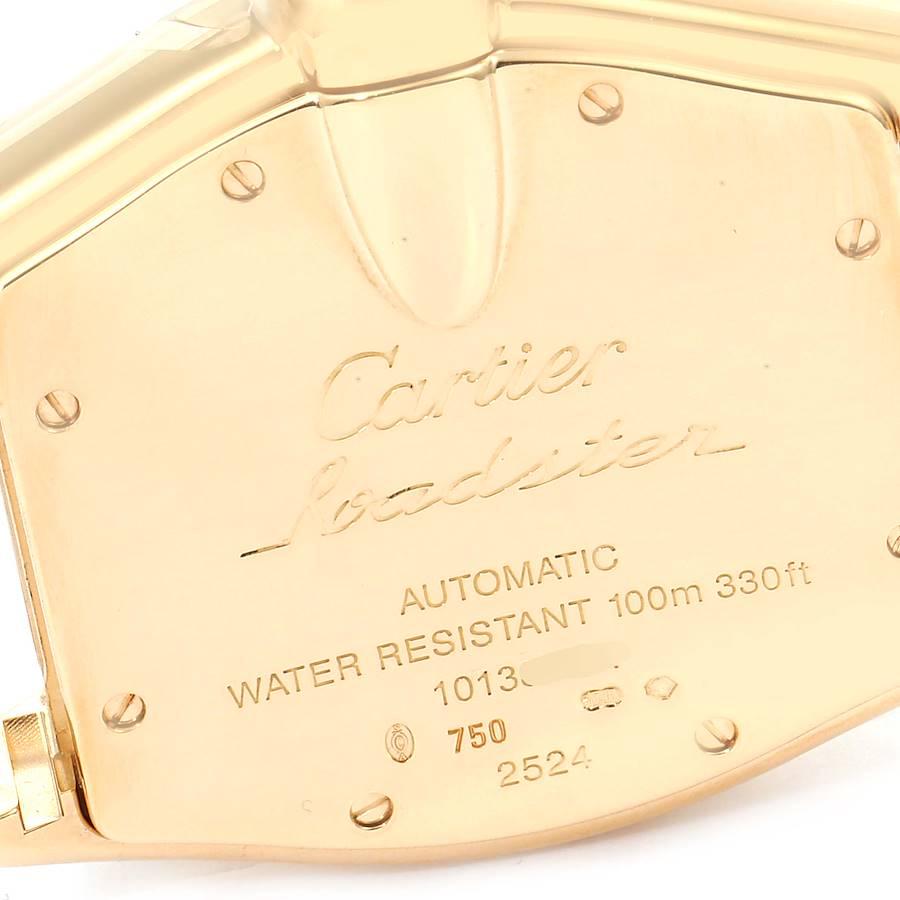 Große Herrenuhr Cartier Roadster 18 Karat Gelbgold W62005V2 im Angebot 3