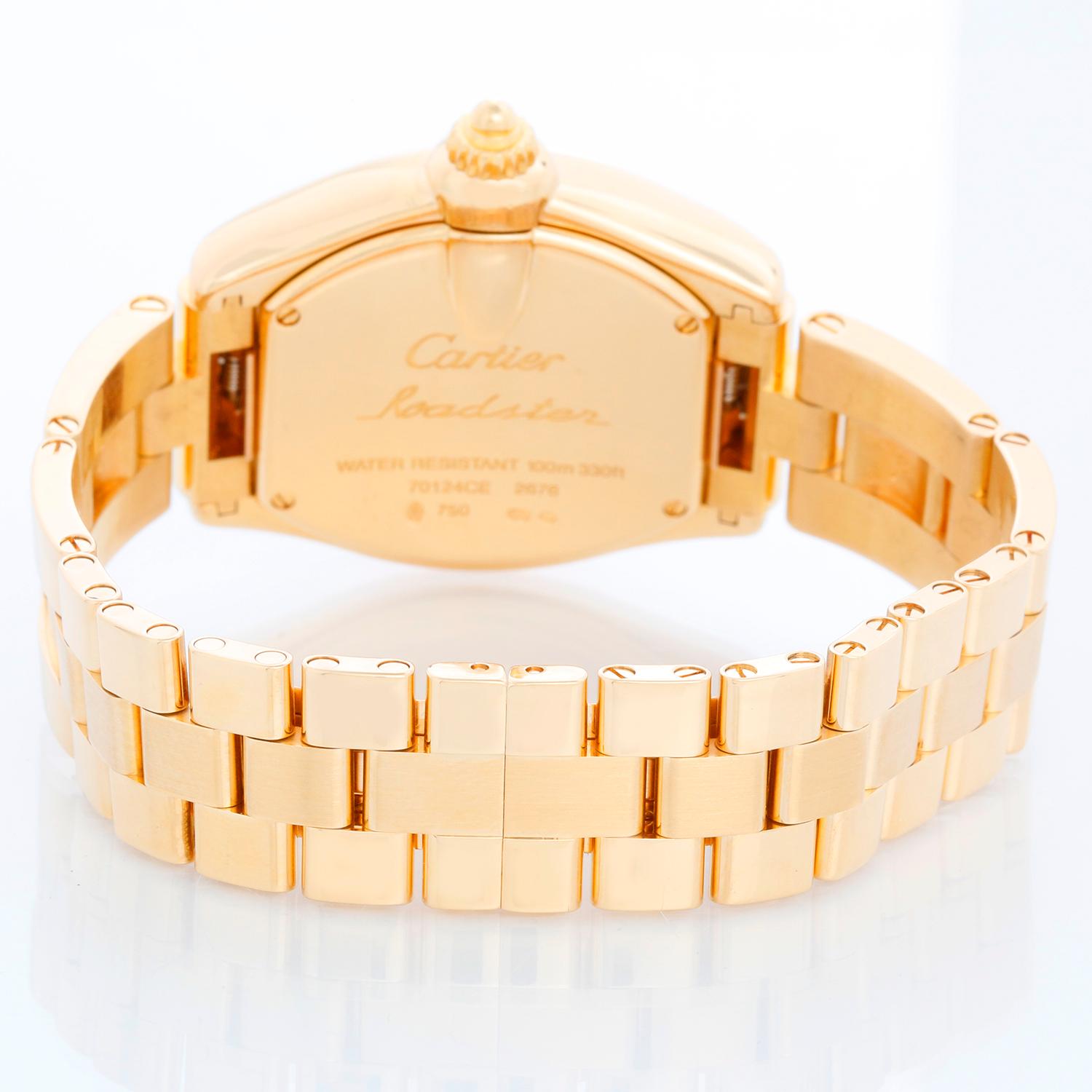 Cartier Roadster 18k Yellow Gold Quartz W62018Y1 2676 In Excellent Condition In Dallas, TX