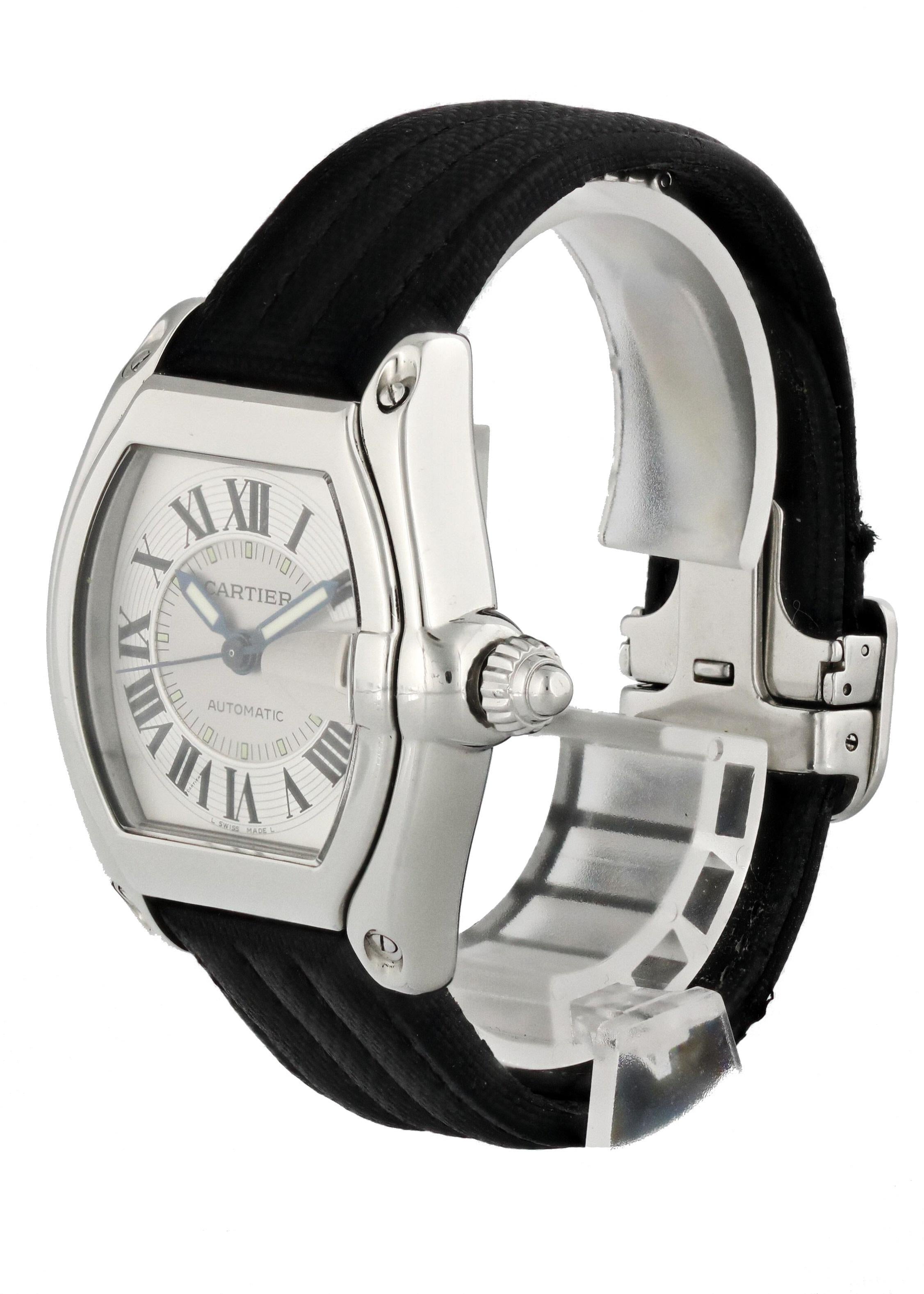 Cartier Roadster Professional 2618 Men Watch. 40mm Stainless Steel case. Stainless Steel Stationary bezel. Black dial with Luminous Steel hands and Roman numeral hour markers. Minute markers on the outer dial. Date display at the 3 o'clock position.