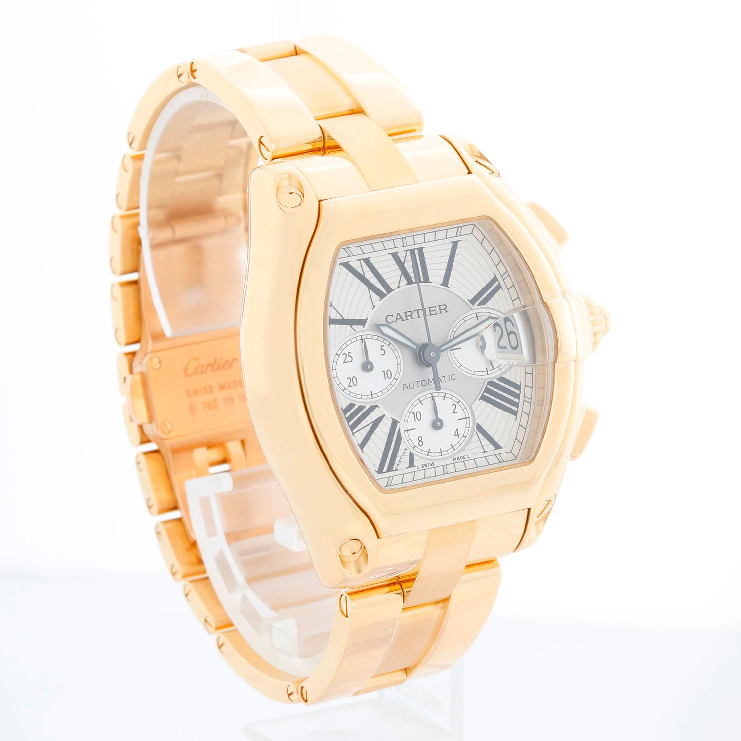 Cartier Roadster Chronograph XL 18k Yellow Gold Men's Watch 2619 W62021Y2 In Excellent Condition In Dallas, TX