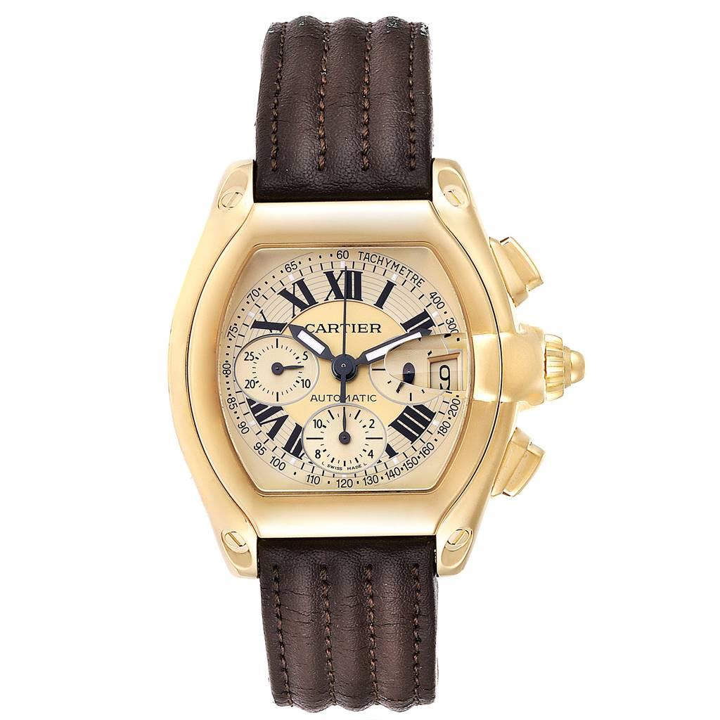 Cartier Roadster Chronograph XL 18K Yellow Gold Mens Watch W62021Y3. Automatic self-winding movement with chronograph function. 18K yellow gold tonneau shaped case 47 x 43 mm. Scratch resistant sapphire crystal with cyclops magnifying glass.
