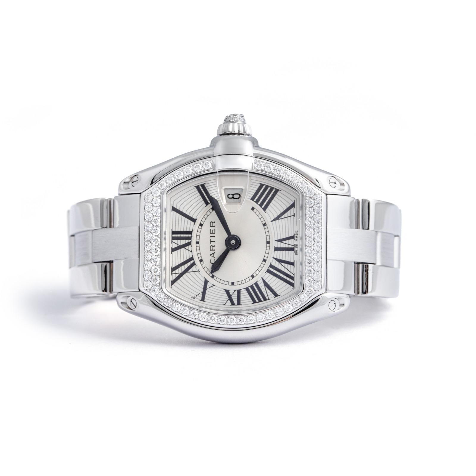 Montre-bracelet Cartier Roadster en or blanc 18 carats avec diamants.
Signé Cartier, numéroté et marqué.

Entièrement poli, le mouvement fonctionne au moment de l'annonce.



