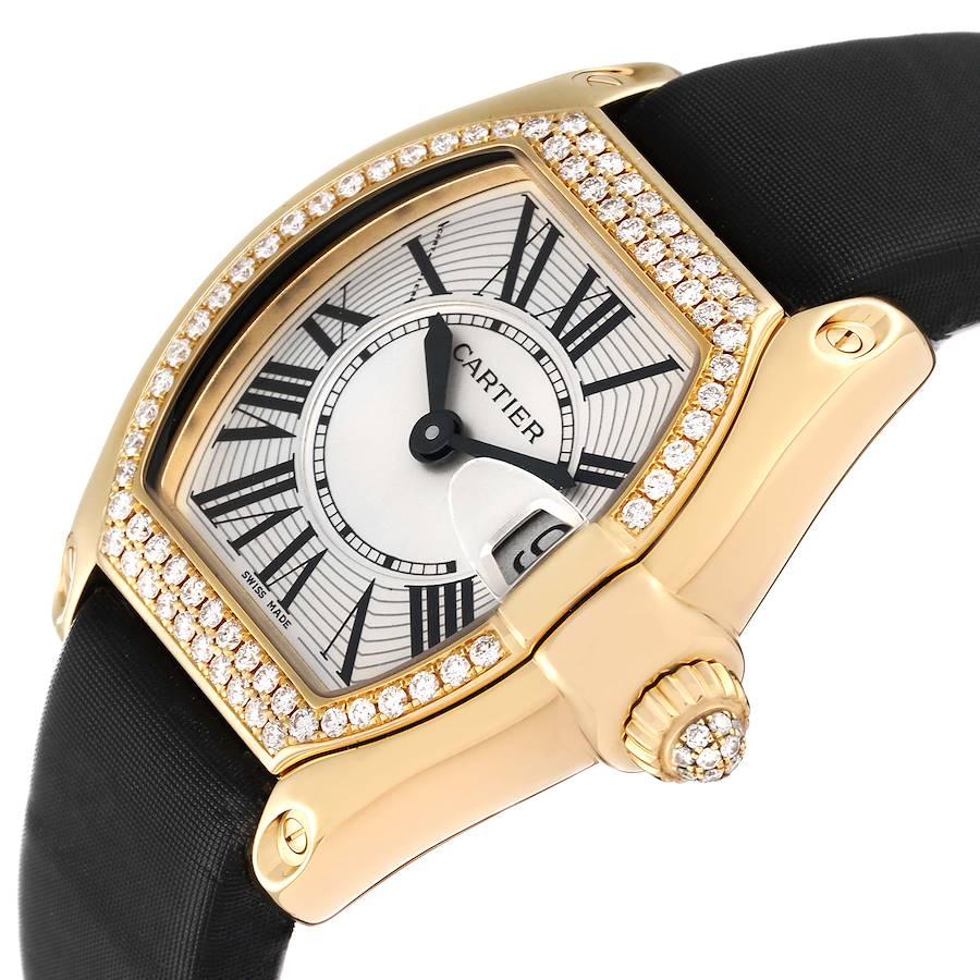 Cartier Montre Roadster en or jaune 18 carats et diamants, pour femmes WE500160 en vente 1