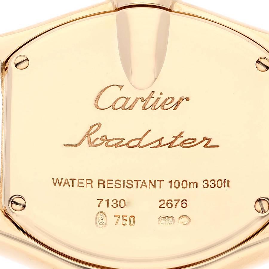 Cartier Montre Roadster en or jaune 18 carats et diamants, pour femmes WE500160 en vente 2