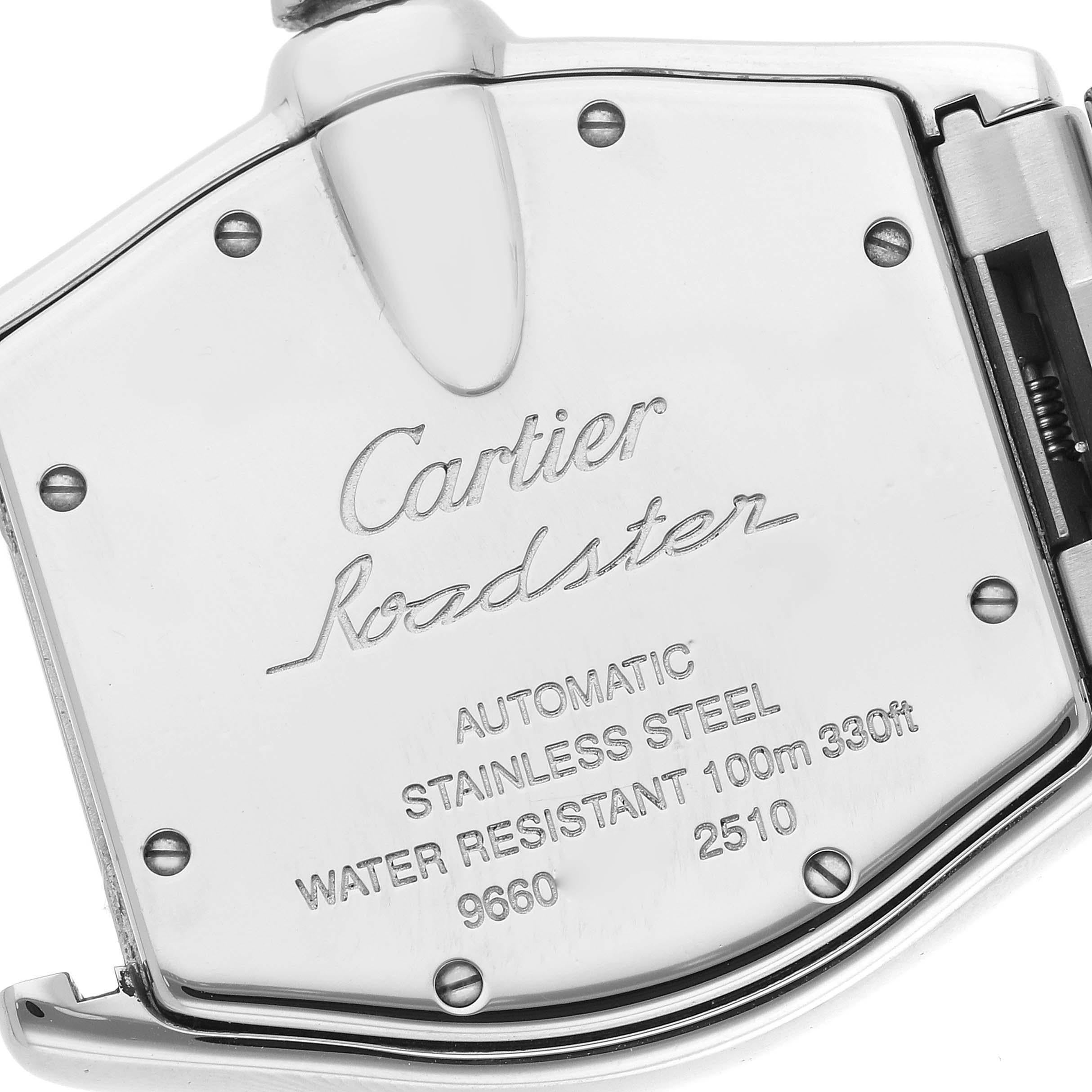 Cartier Roadster Large Silver Dial Steel Mens Watch W62025V3 Pour hommes en vente