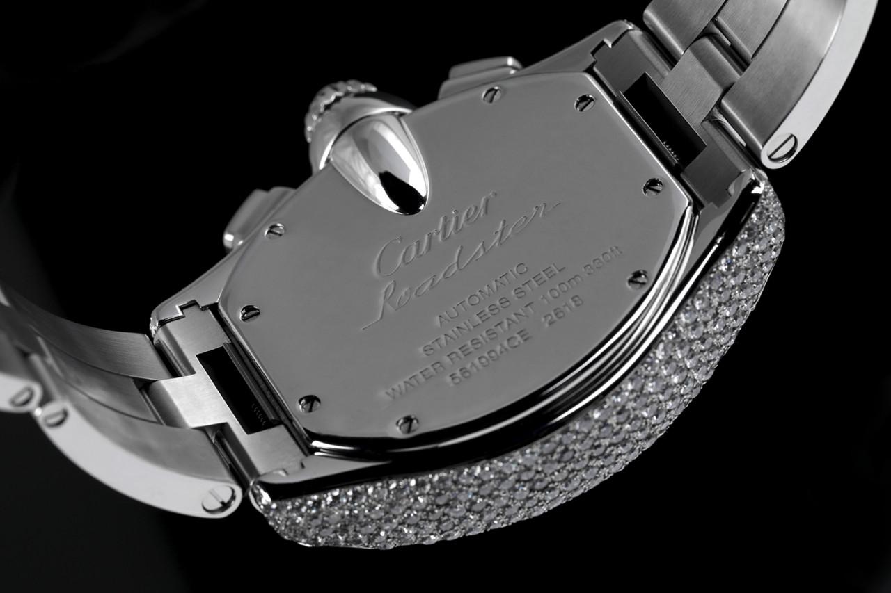 Cartier Montre Roadster XL Chrono en acier inoxydable avec cadran en argent et diamants W62020X6 en vente 1