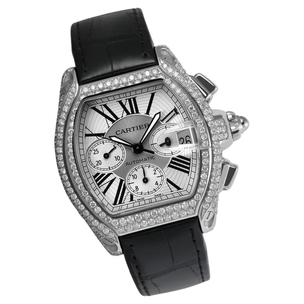 Cartier Montre Roadster XL W62020X6 chronographe personnalisée avec diamants sur bracelet en cuir en vente