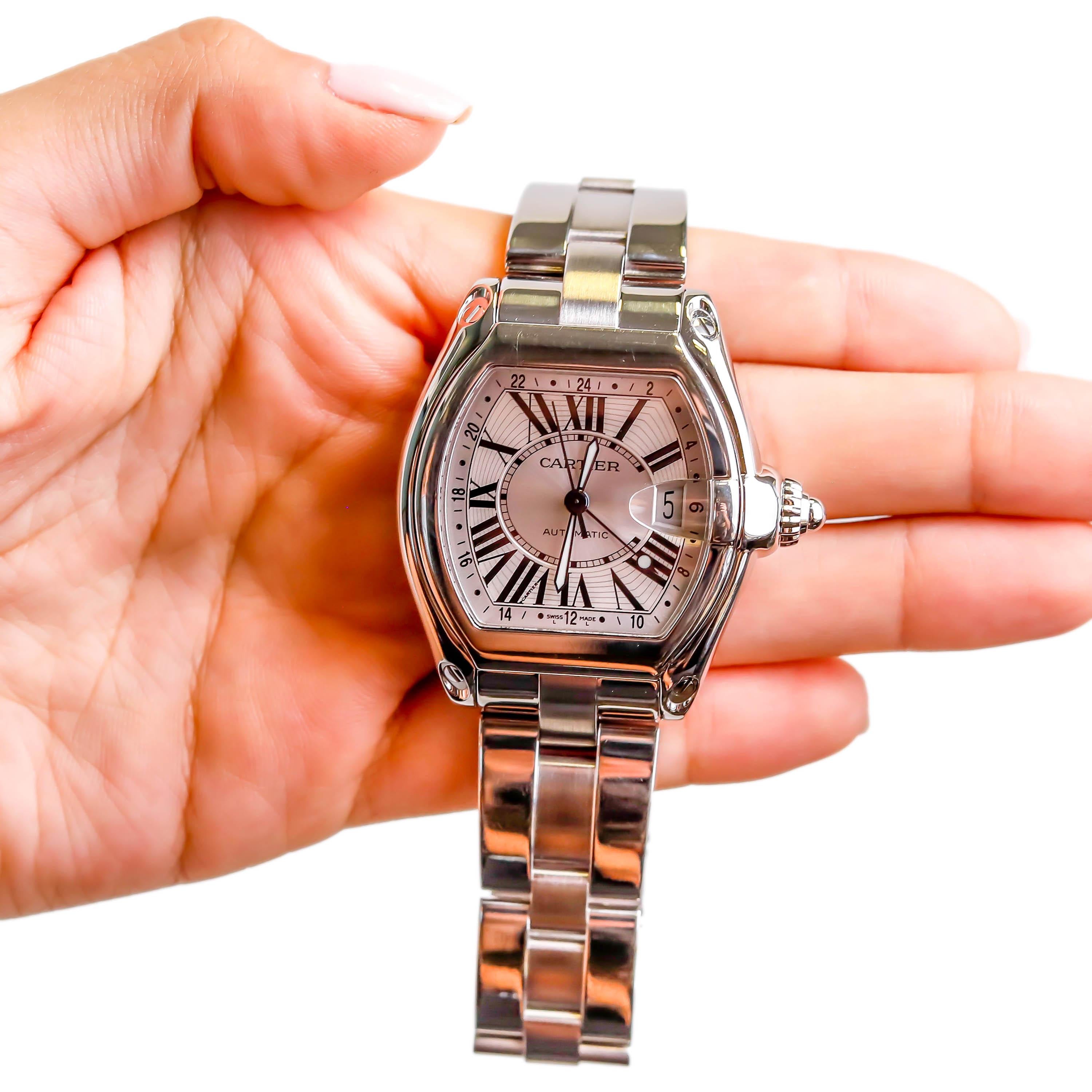 Cartier Roadster XXL Silber Römische Ziffern Zifferblatt Edelstahl Herrenuhr im Zustand „Hervorragend“ in New York, NY