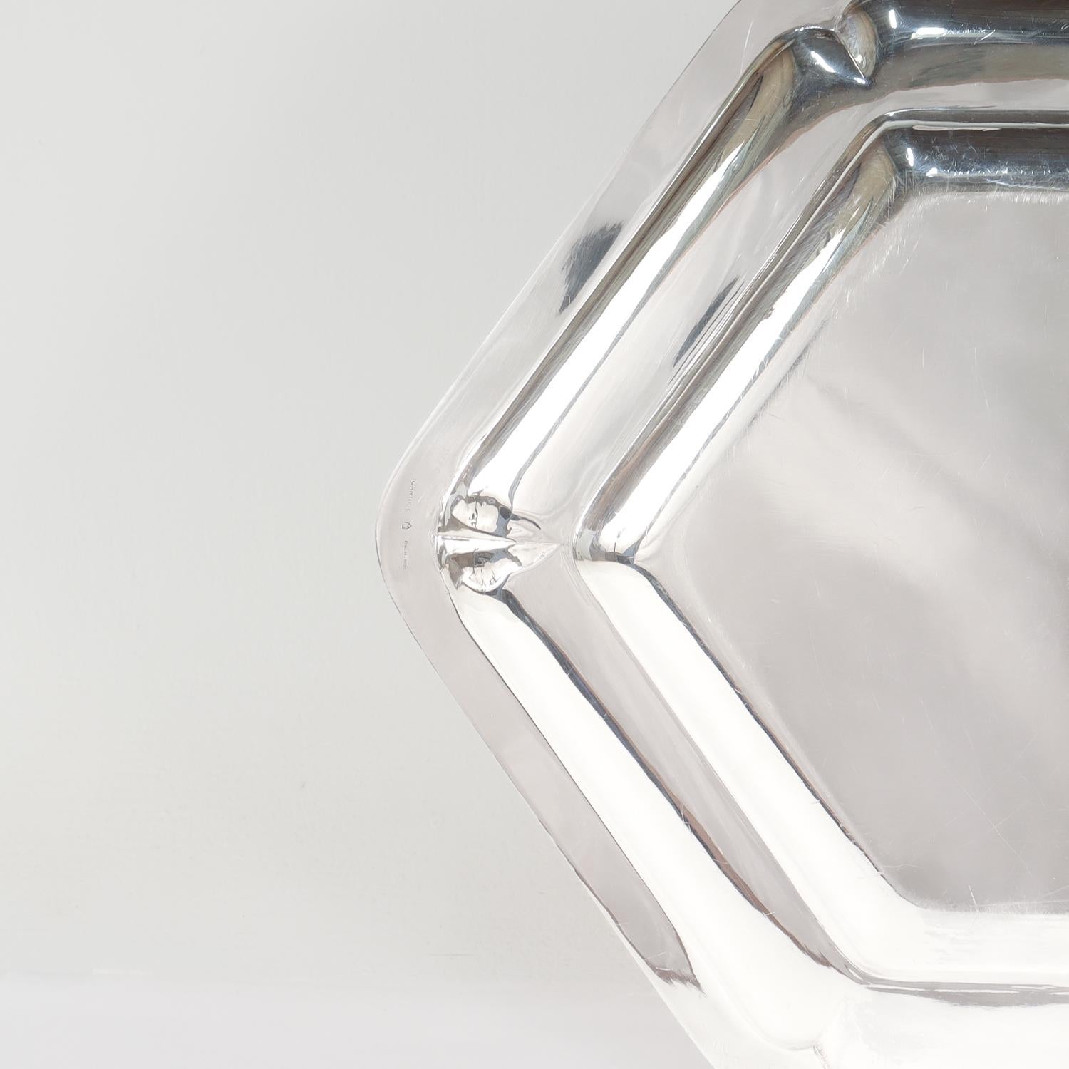 Cartier / Robert Linzeler Vassoio / Piatto in argento Sterling 950 Art Deco in vendita 4