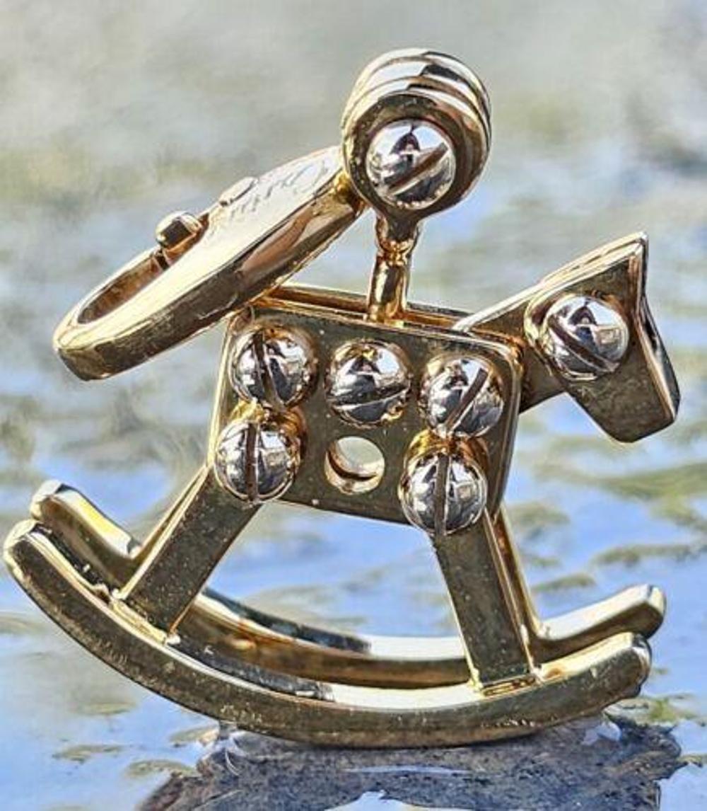 Cartier Rocking Horse Charm Pendant 18k White Yellow Gold Year 2000 Baby Child In Good Condition In Northbrook, IL