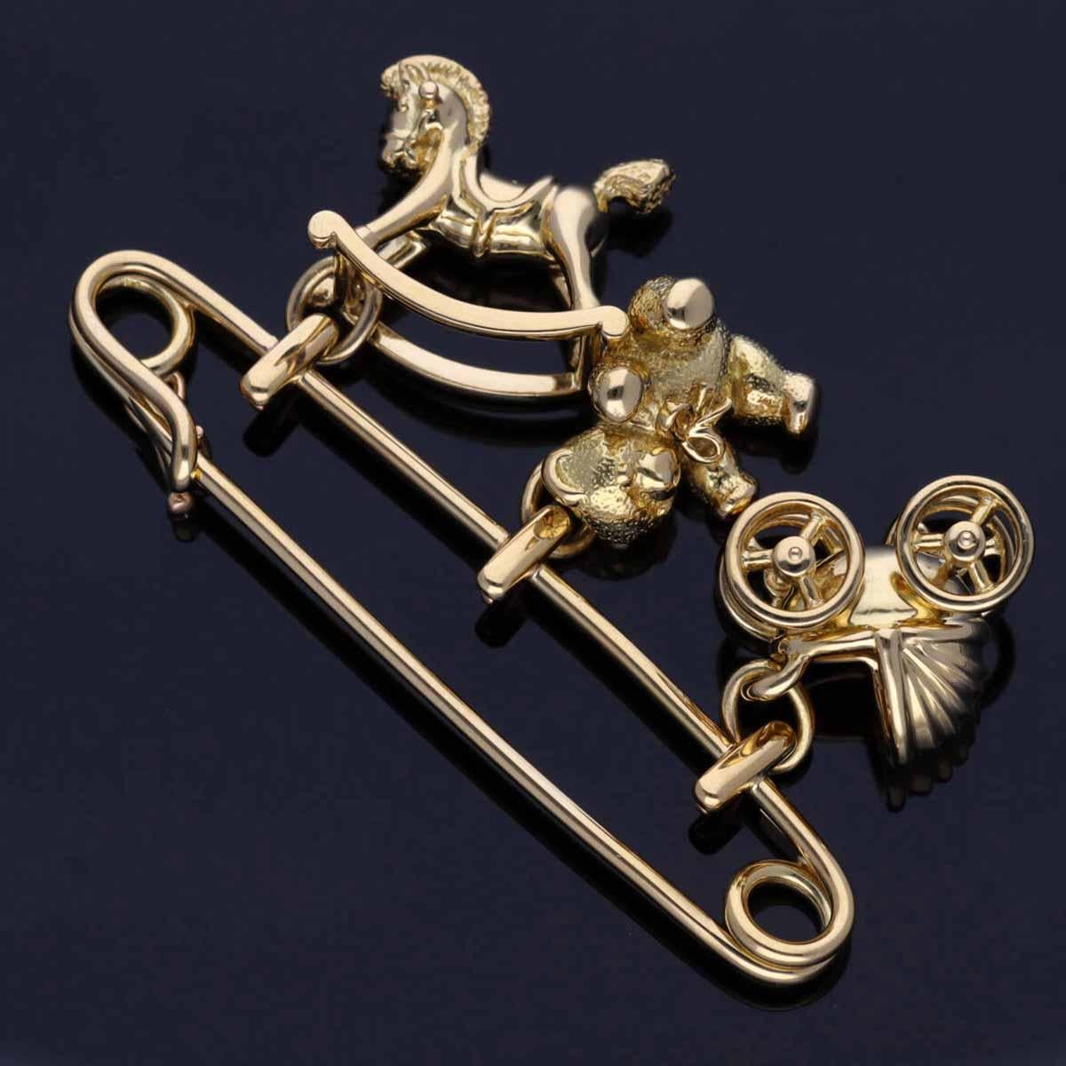 Cartier Cavallo a dondolo passeggino bambino madre orso oro giallo 18K Charm Spilla in vendita 8