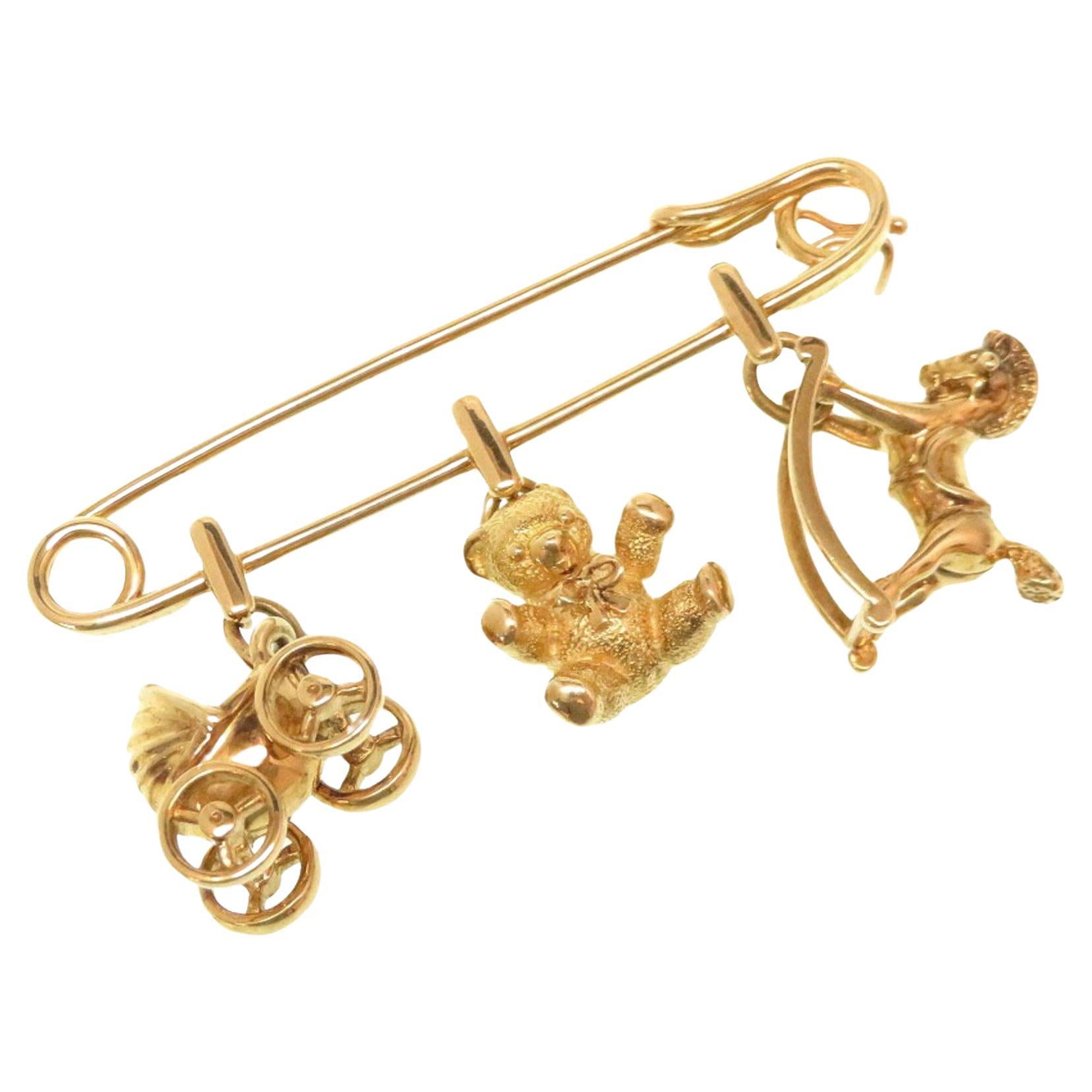 Cartier Rocking Horse Stroller Baby Mother Car Bear Brooch in 18K Yellow Gold For Sale