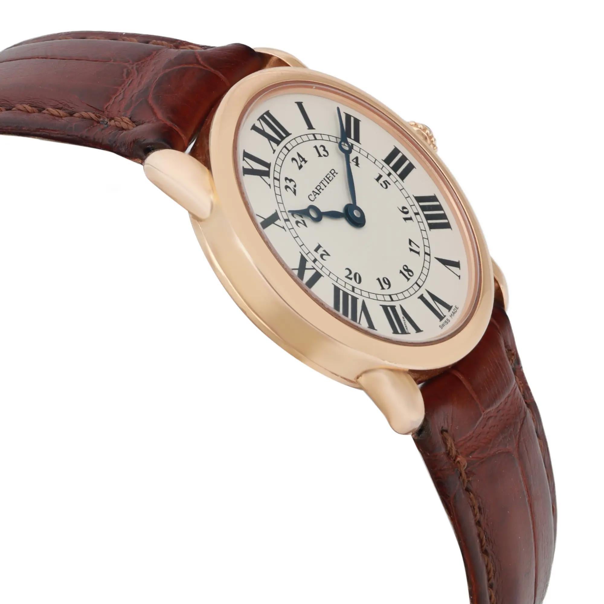 Women's Cartier Ronde 29MM 18K Rose Gold Off-White Dial Watch 2886 W6800151 For Sale