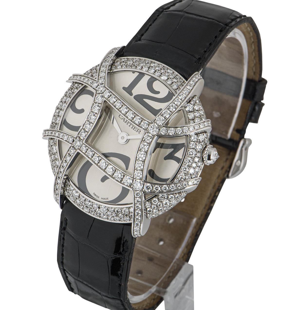 Taille ronde Cartier Montre Ronde Folle Libre en or blanc sertie de diamants WJ304350 en vente