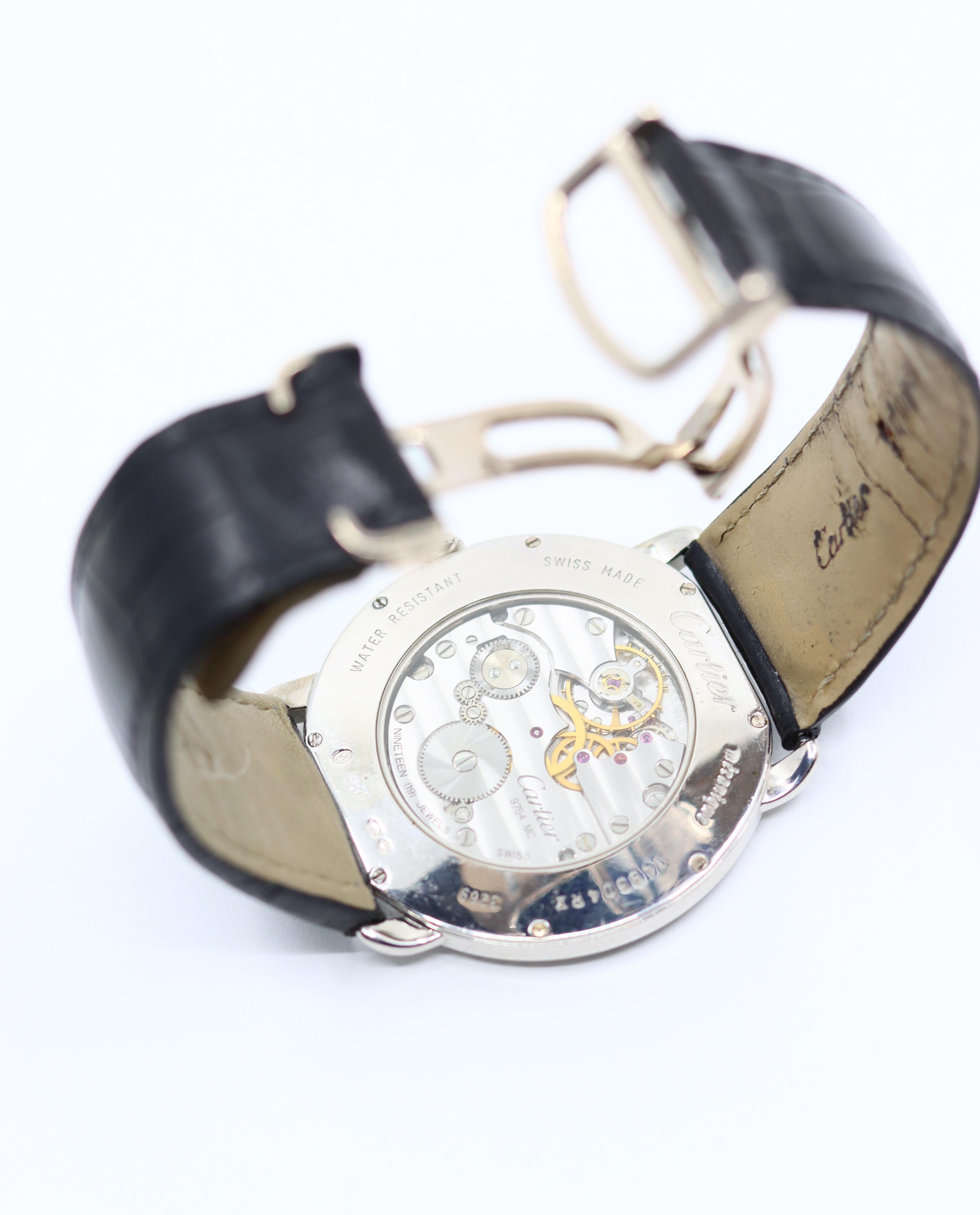 Orologio Cartier Ronde Louis in oro bianco 18 carati e diamanti in vendita 4
