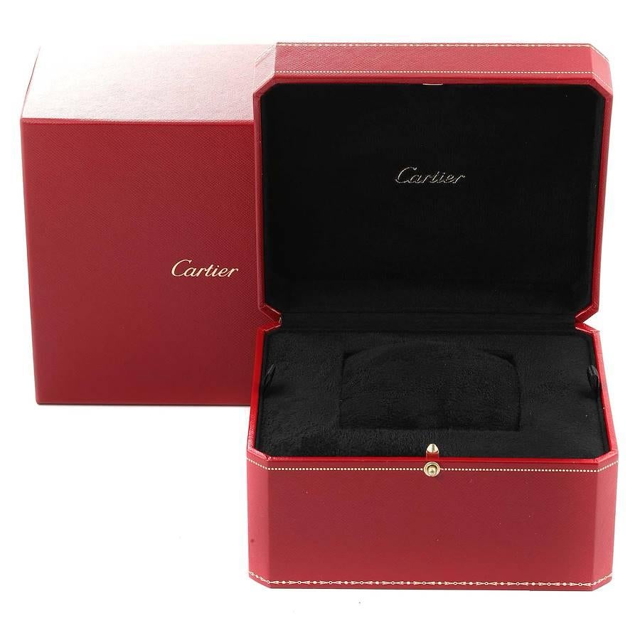 Cartier Montre Ronde Louis à cadran en or rose et argent pour hommes W6800251 en vente 4