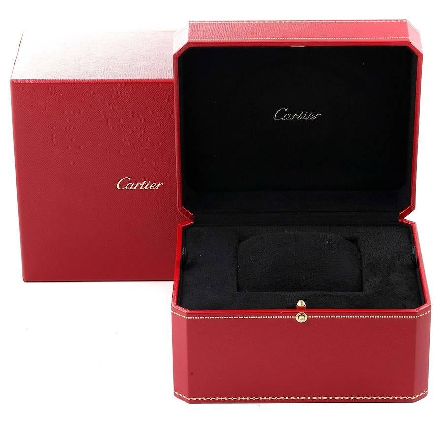 Cartier Montre Ronde Louis pour homme en or blanc et diamants WR000551 en vente 3
